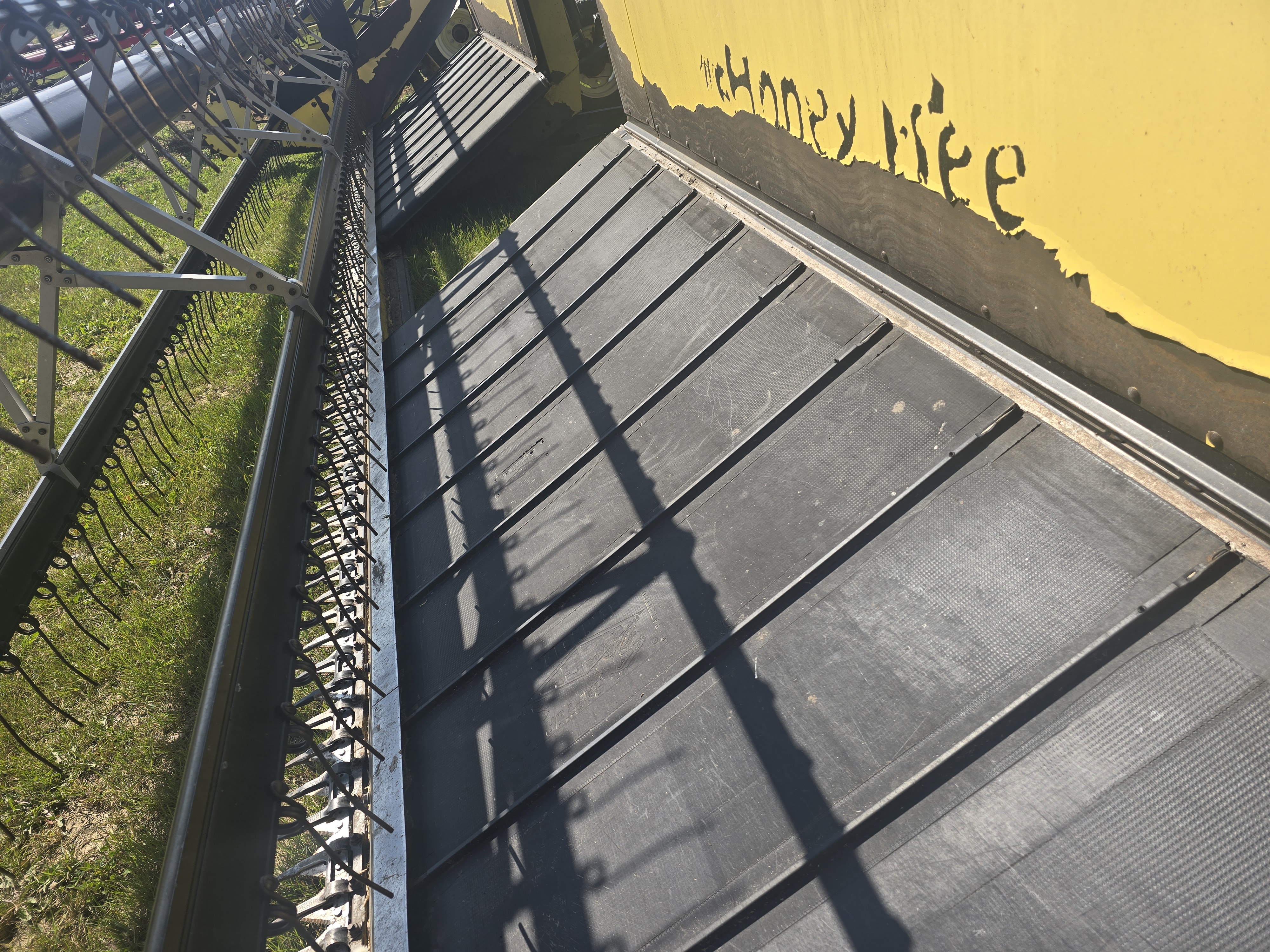 2006 John Deere 4895 Windrower