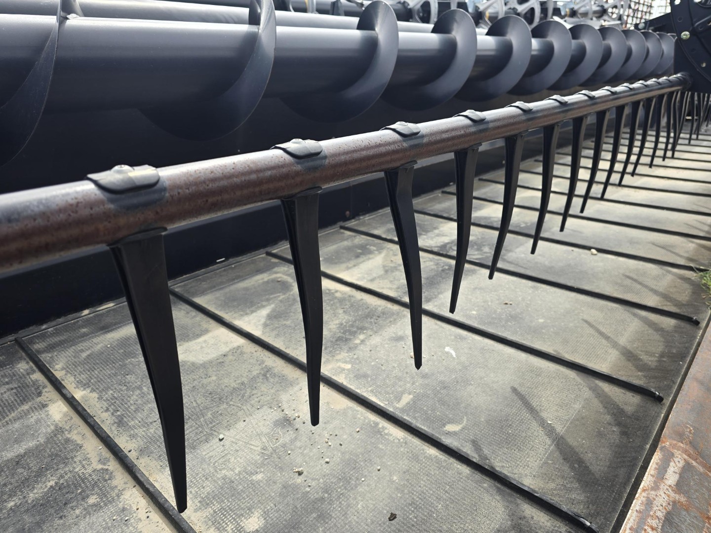 2014 MacDon FD75-45 Header Draper Flex
