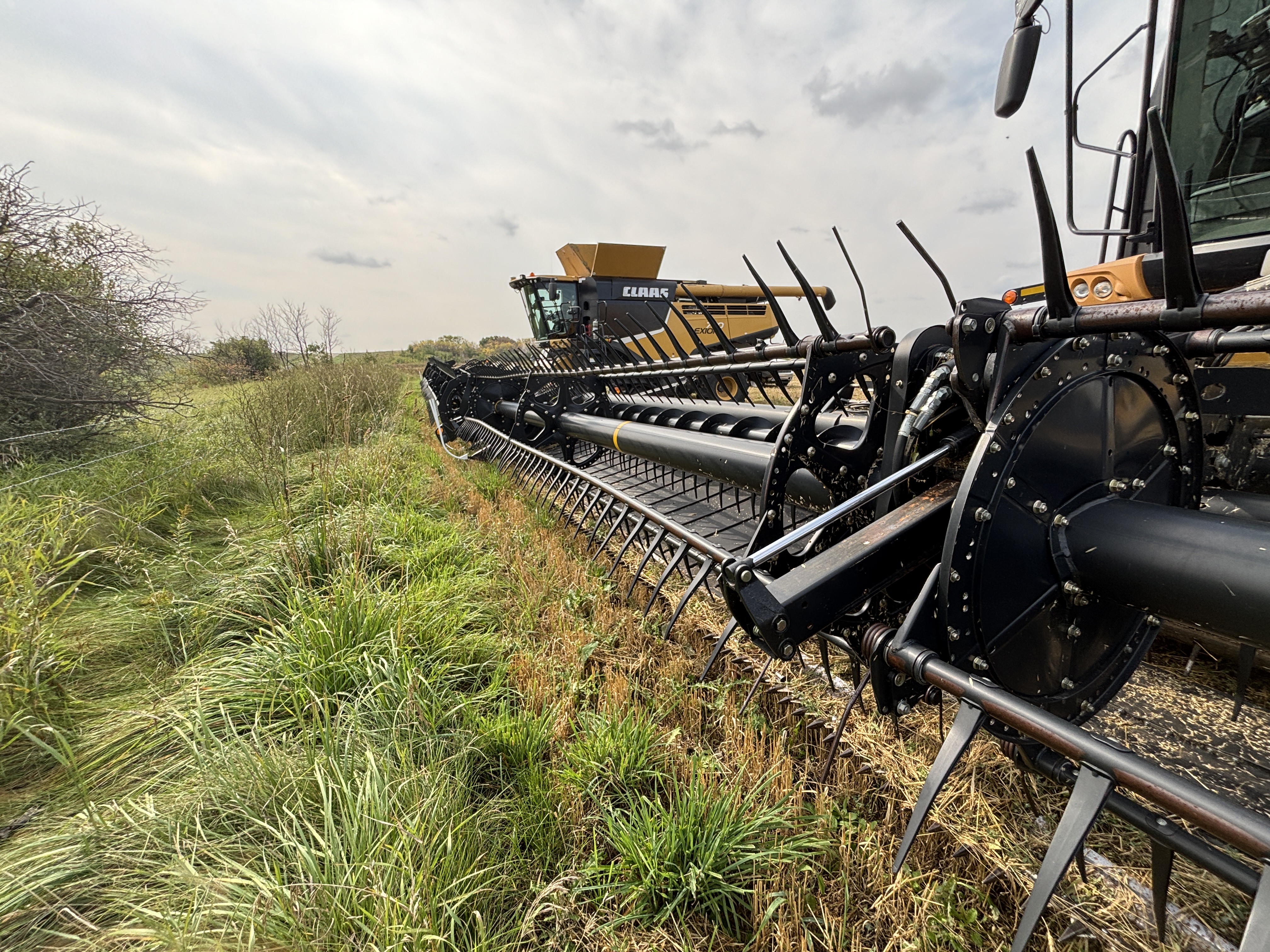 2014 MacDon FD75-45 Header Draper Flex