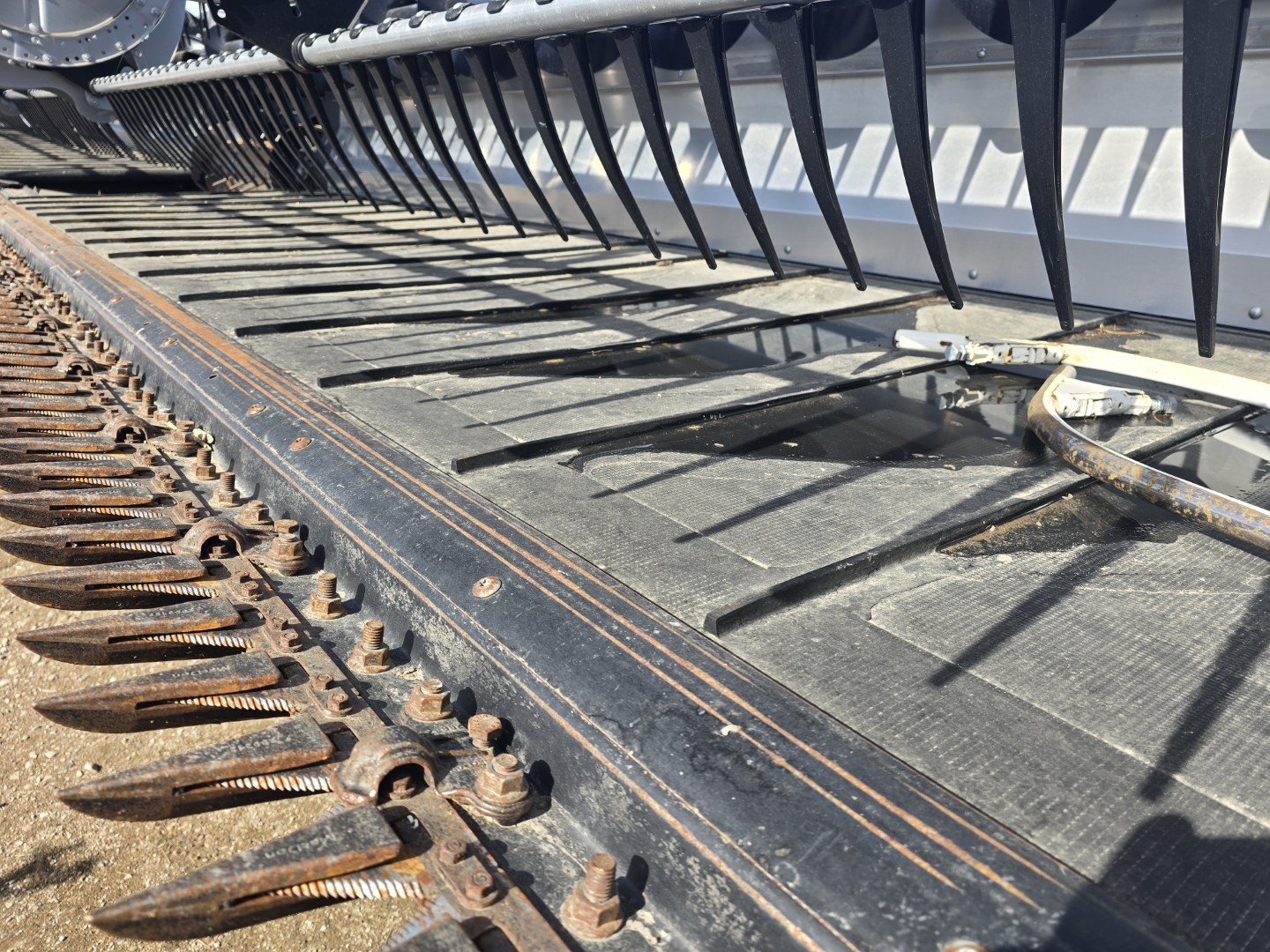 2024 MacDon FD240 Header Draper Flex