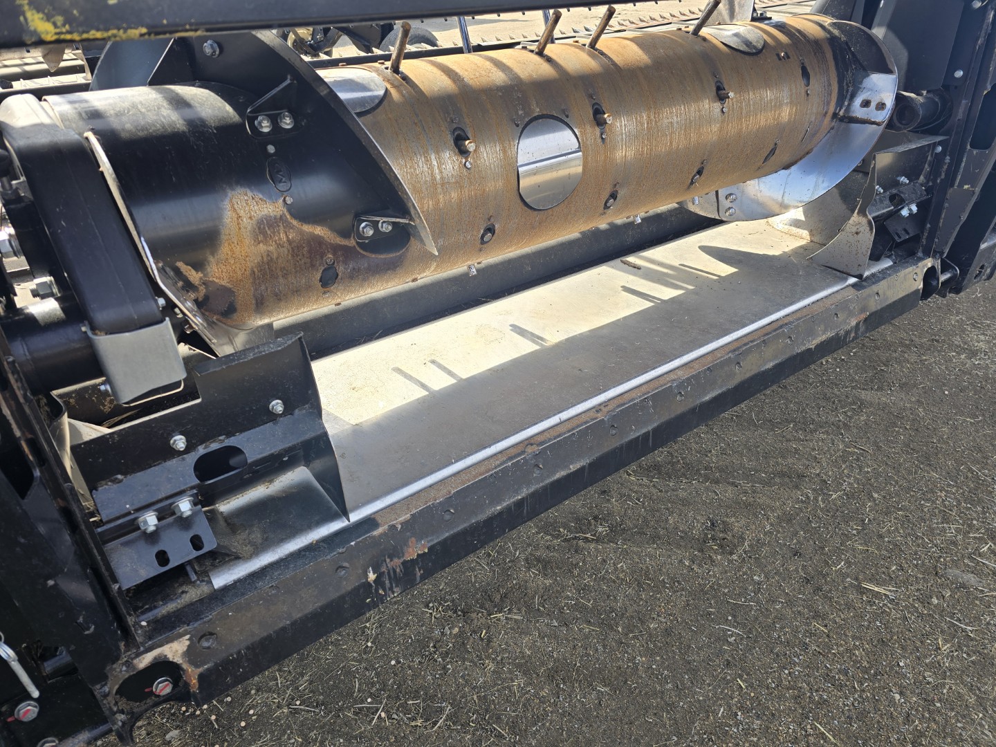 2024 MacDon FD240 Header Draper Flex