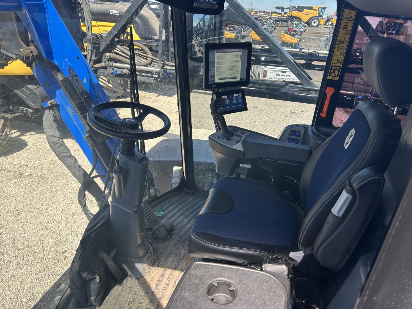 2021 New Holland SP.410F Sprayer/High Clearance