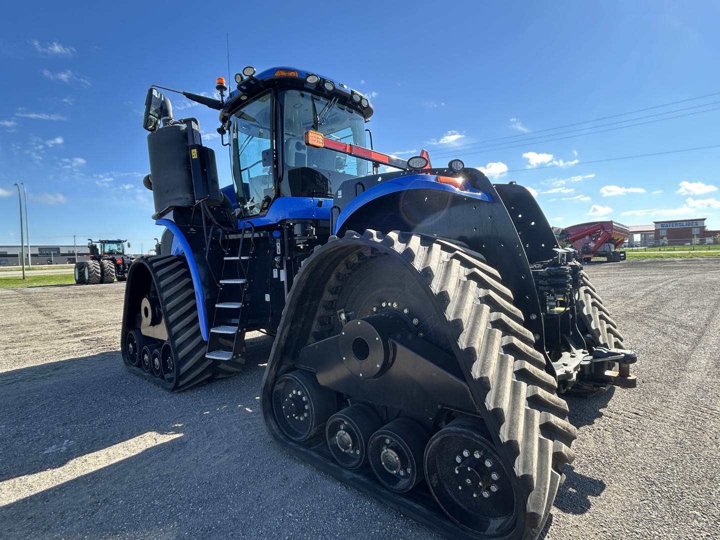 2024 New Holland T9.655 Tractor Rubber Track