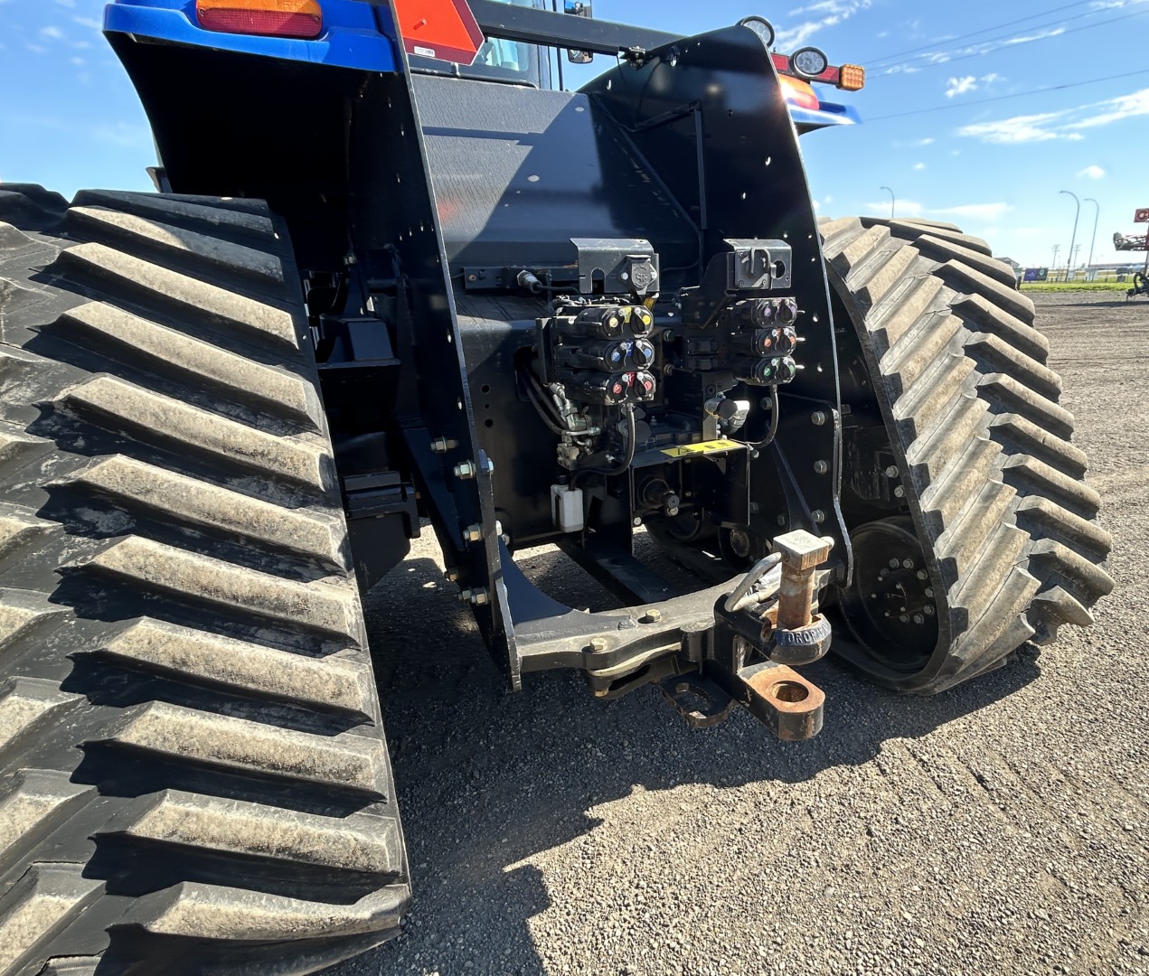 2024 New Holland T9.655 Tractor Rubber Track