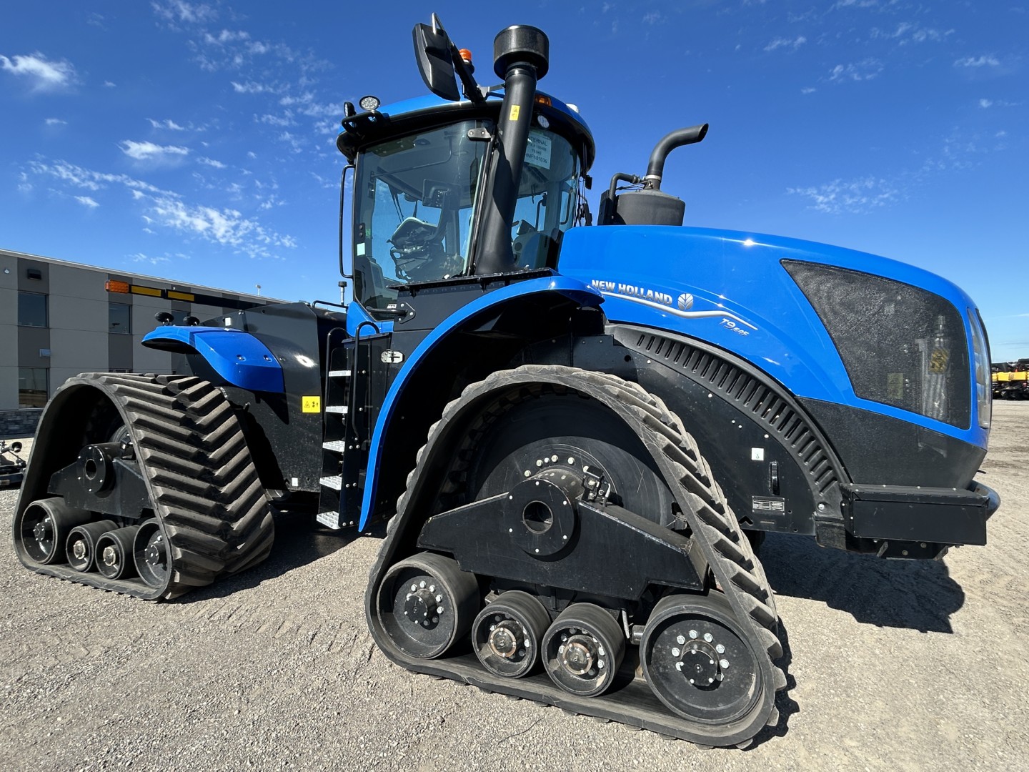 2024 New Holland T9.655 Tractor Rubber Track