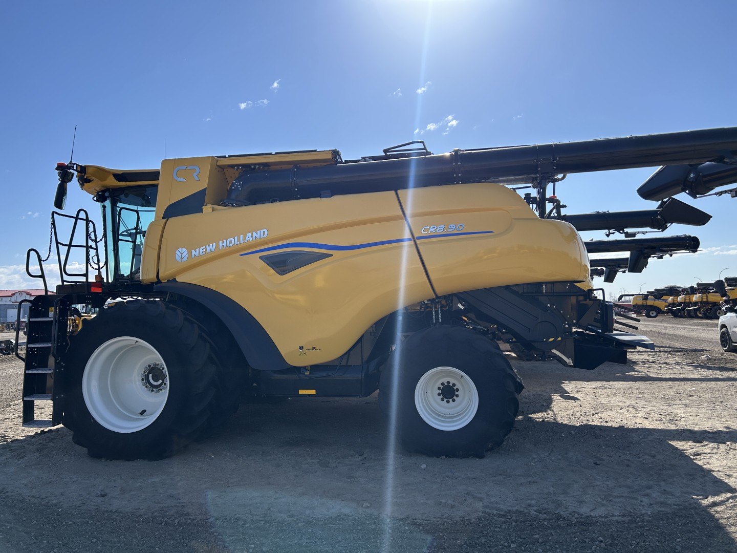 2024 New Holland CR8.90Z Combine