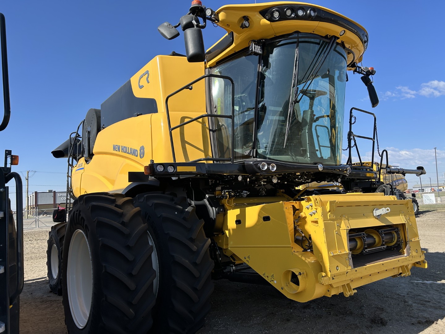 2024 New Holland CR8.90Z Combine
