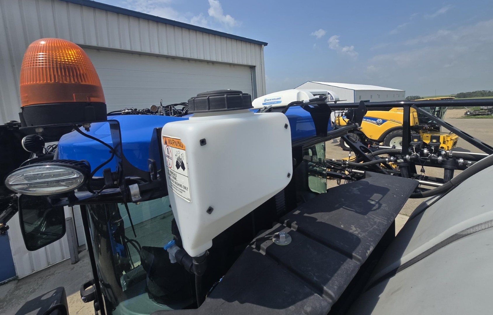 2017 New Holland SP.295F Sprayer/High Clearance