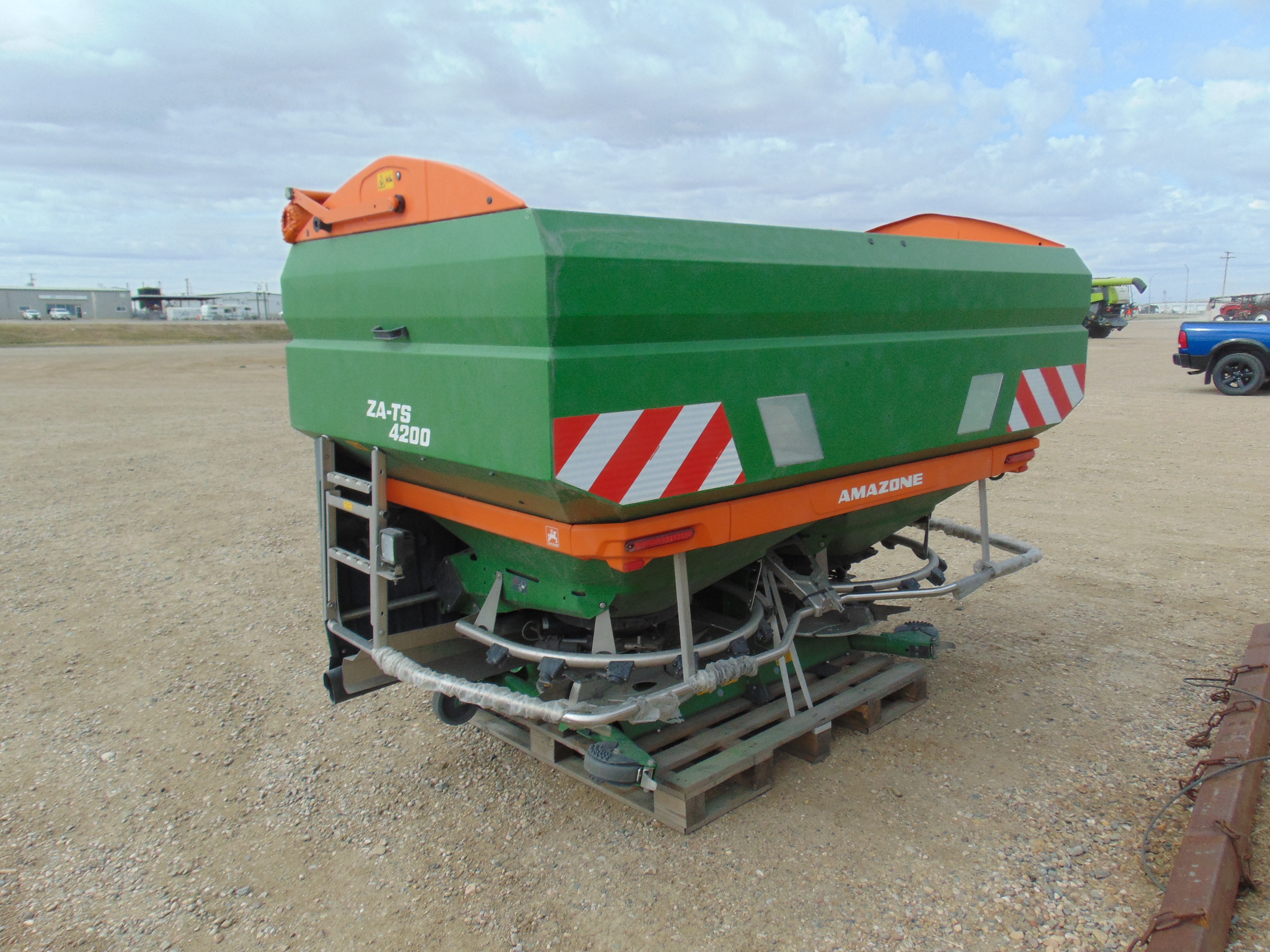 2021 Amazone ZA-TS 4200 Fertilizer Spreader