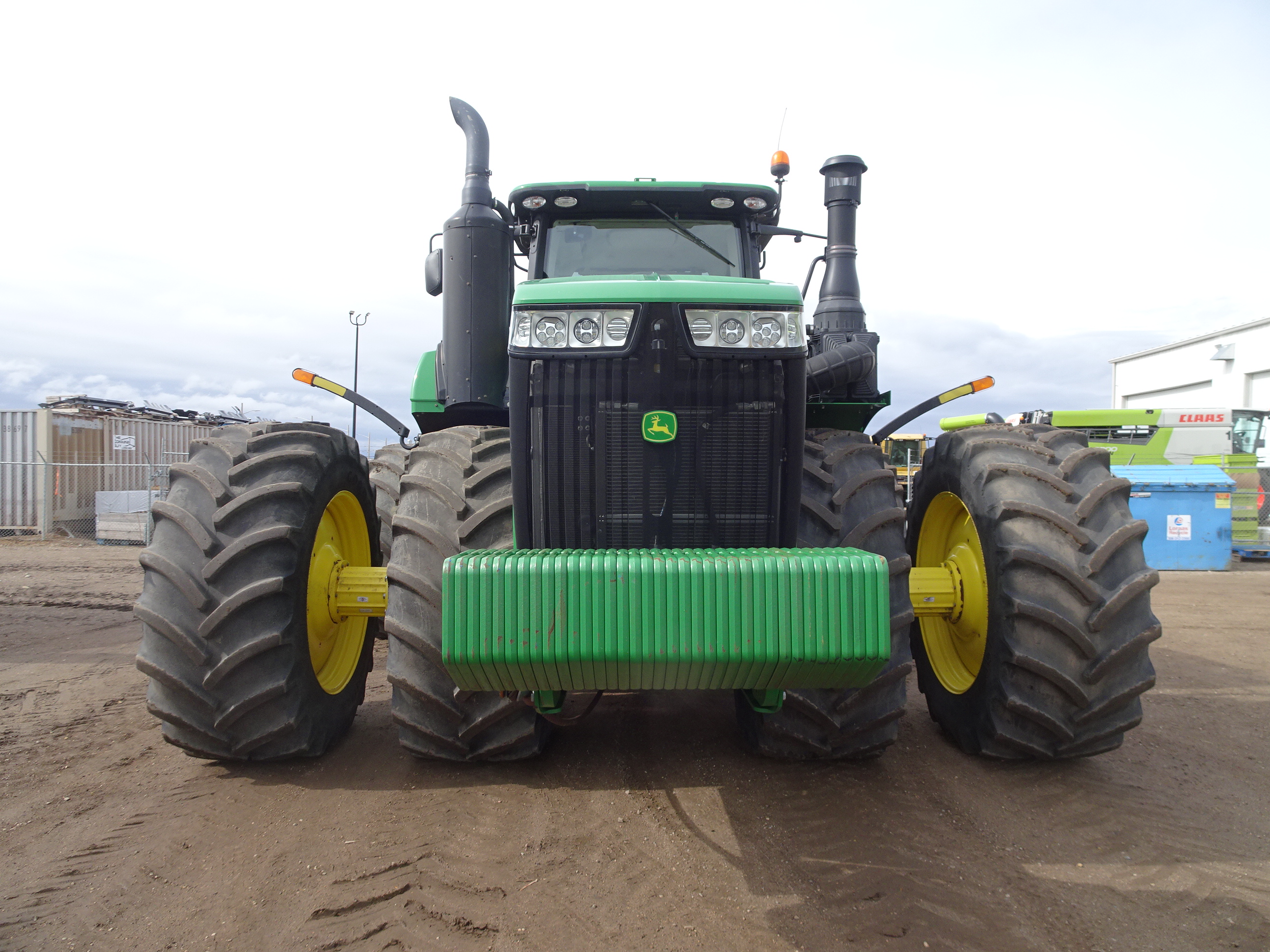 2017 John Deere 9620R Tractor