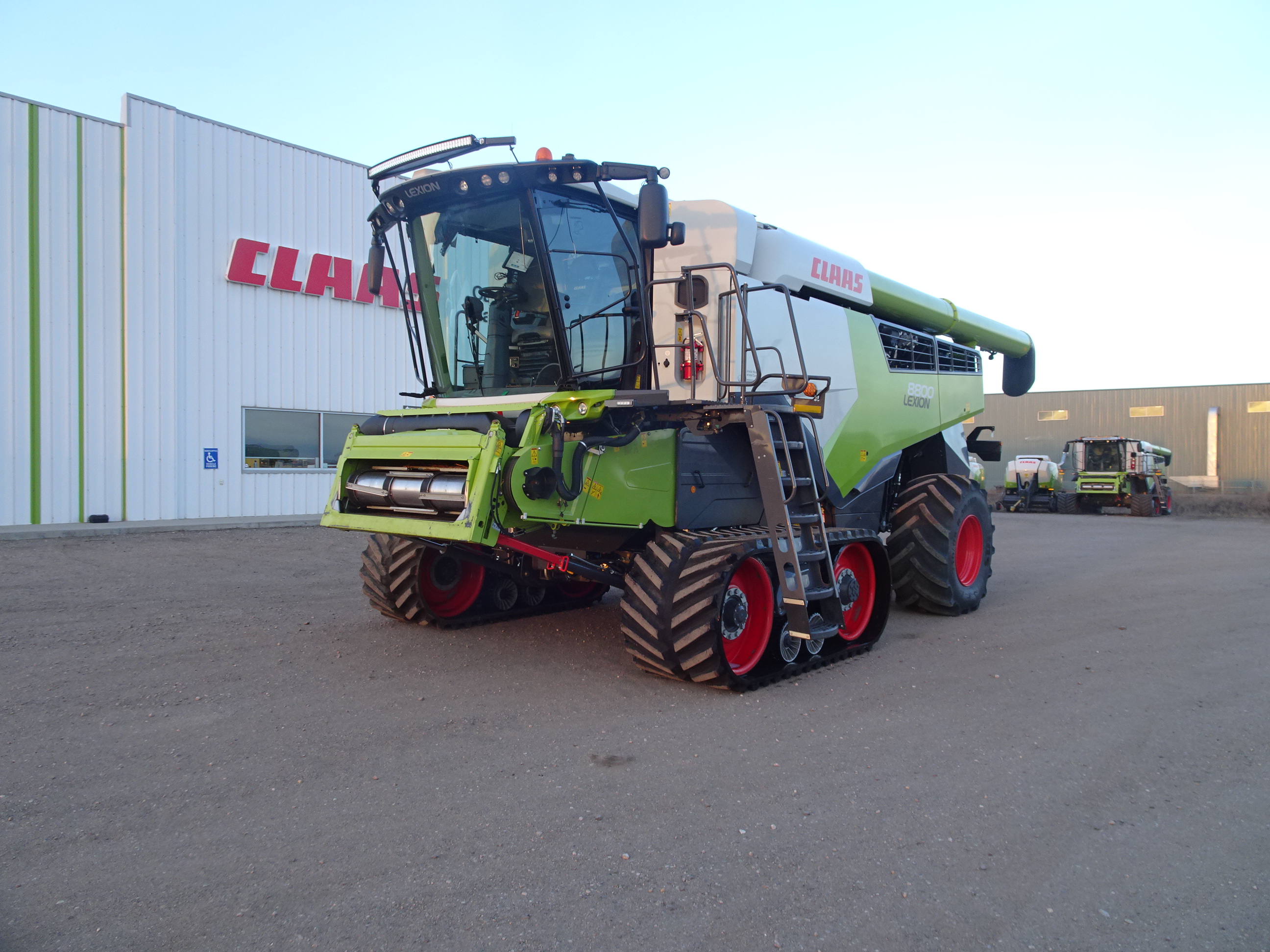 2021 CLAAS 8800TT Combine