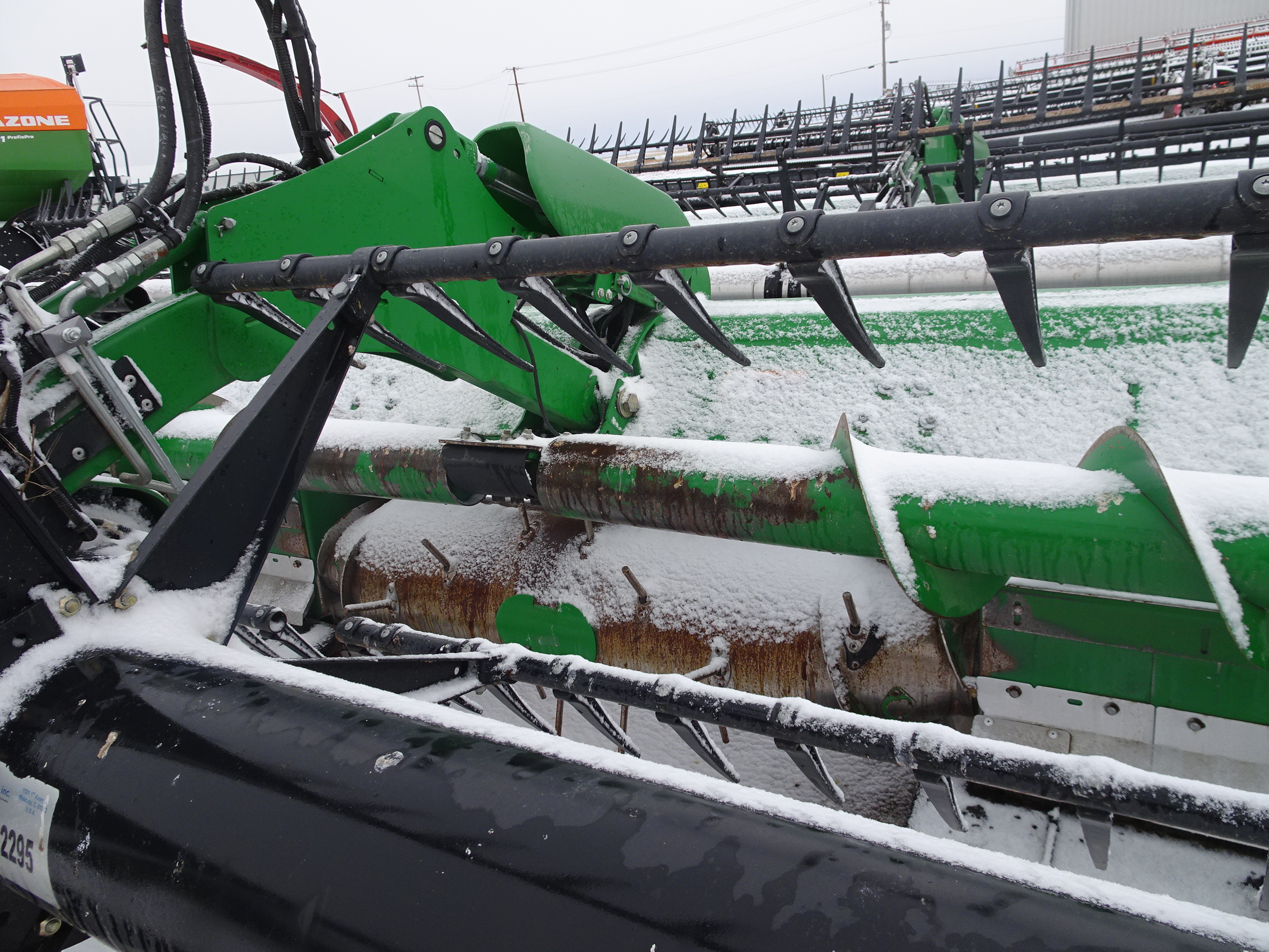 2017 John Deere 645FD Header Draper