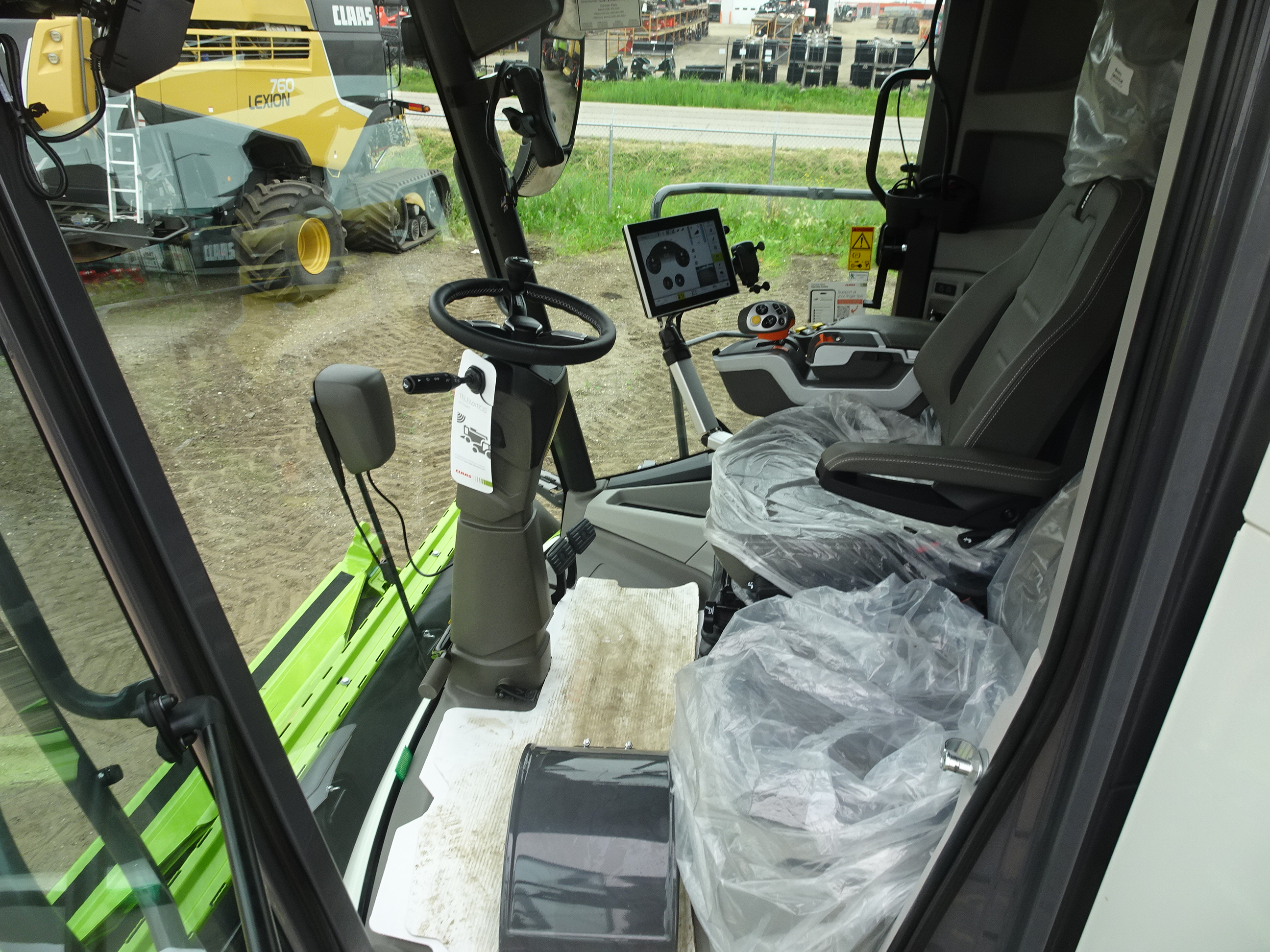 2024 CLAAS 8700TT Combine