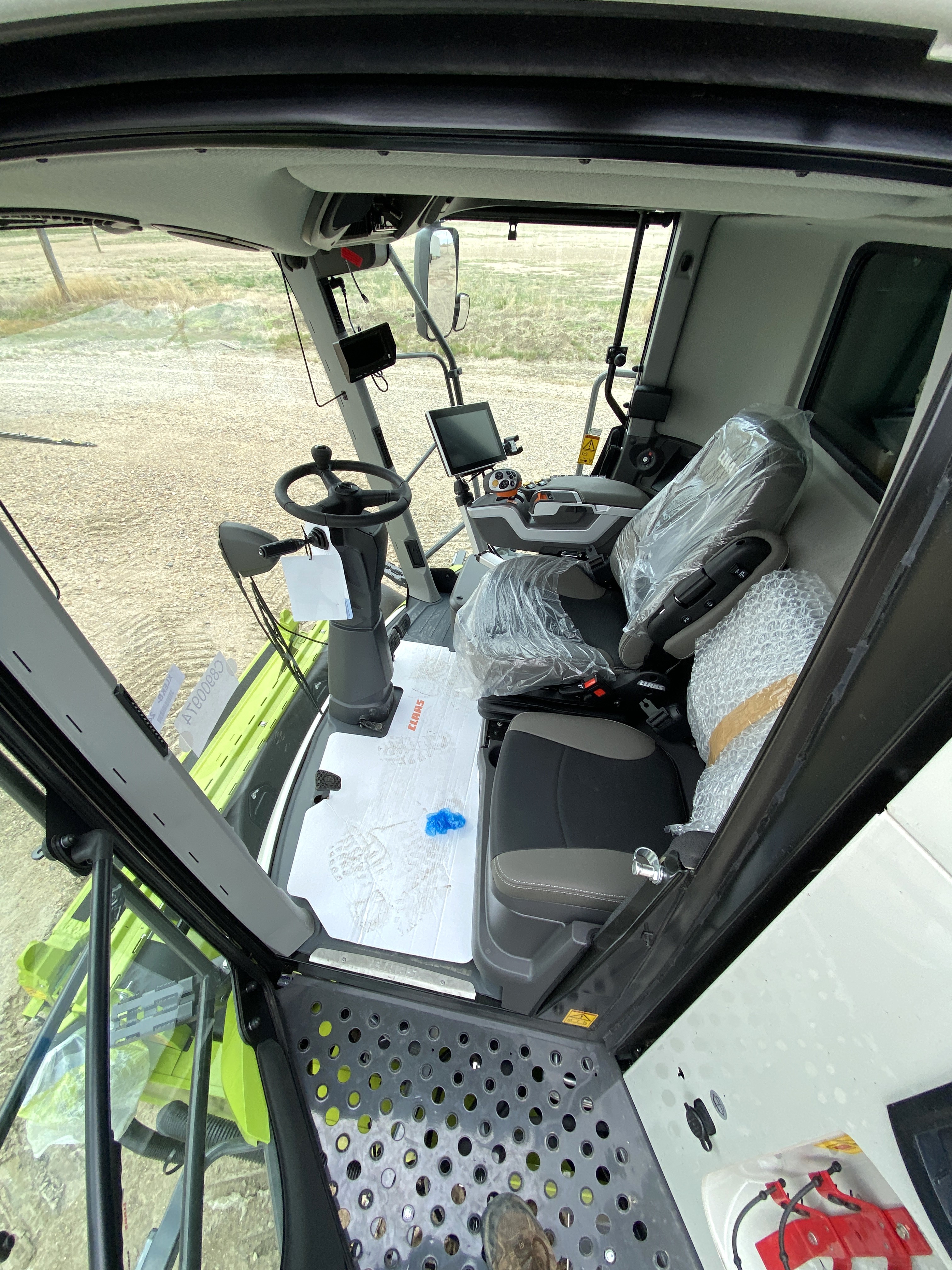 2024 CLAAS 8700 Combine