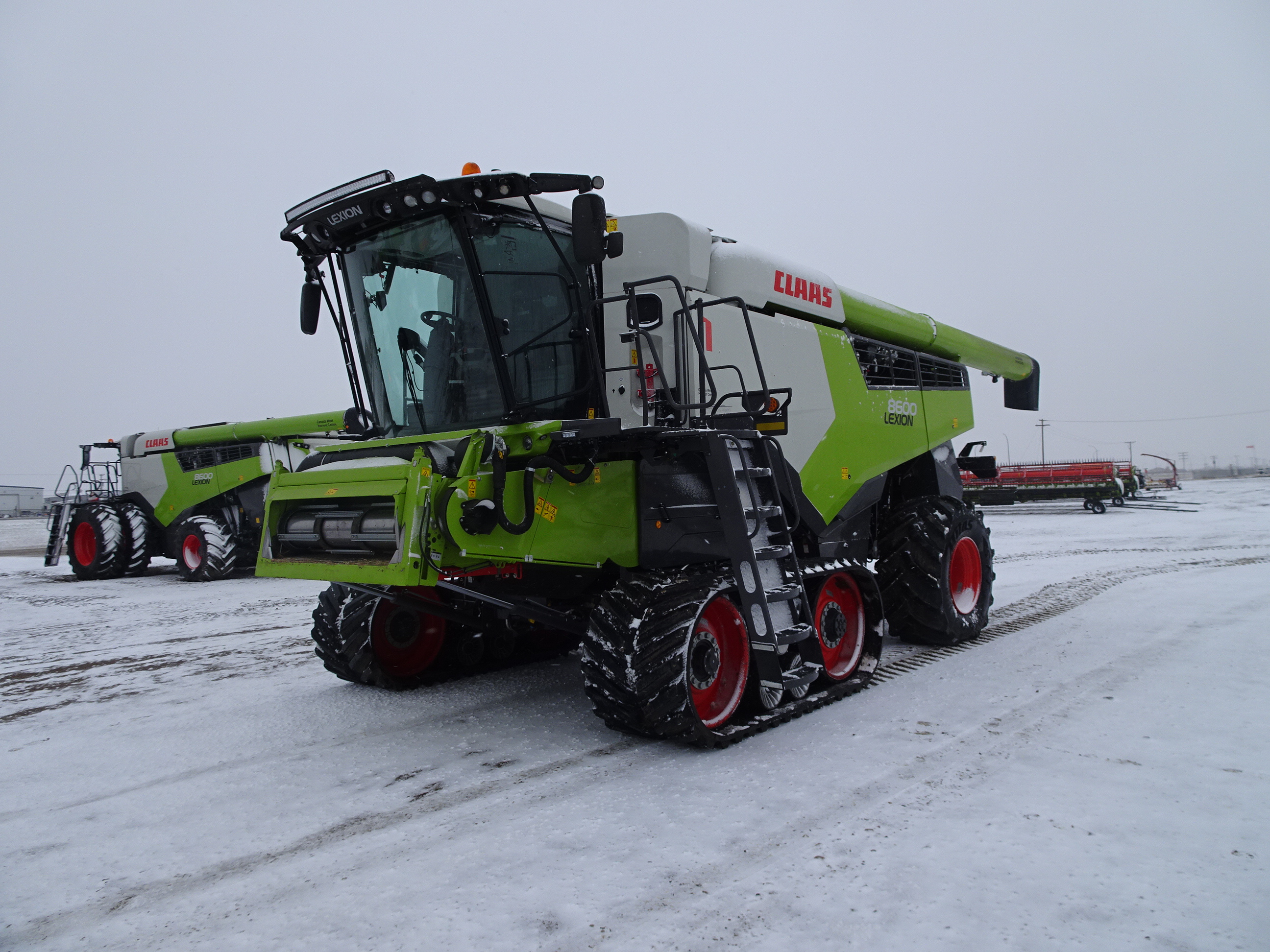 2022 CLAAS 8600TT Combine