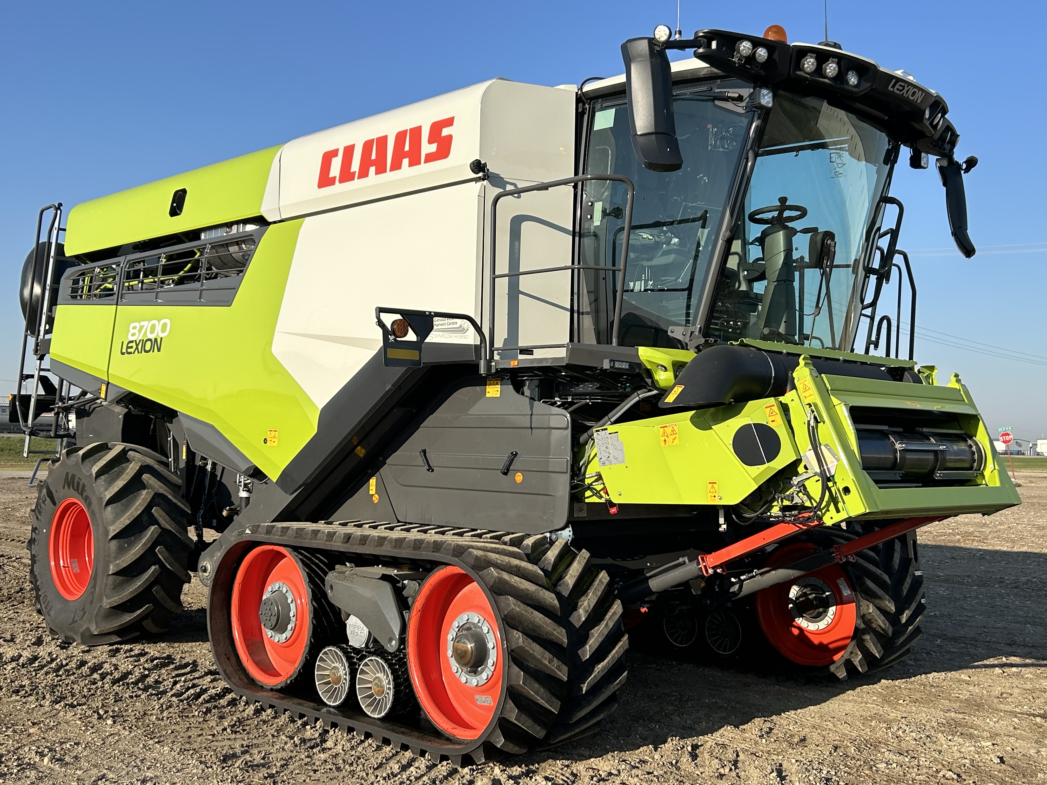 2024 CLAAS 8700TT Combine