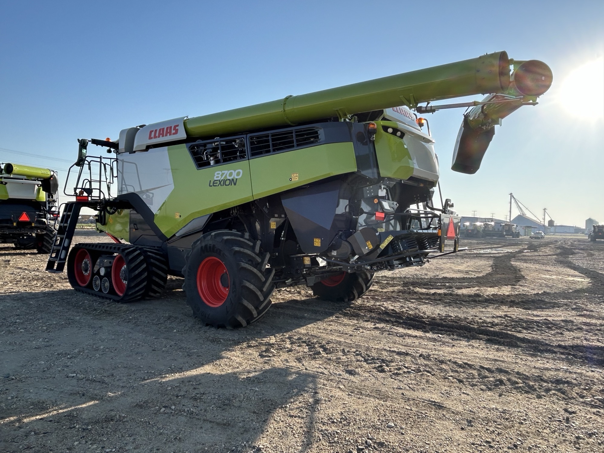 2024 CLAAS 8700TT Combine