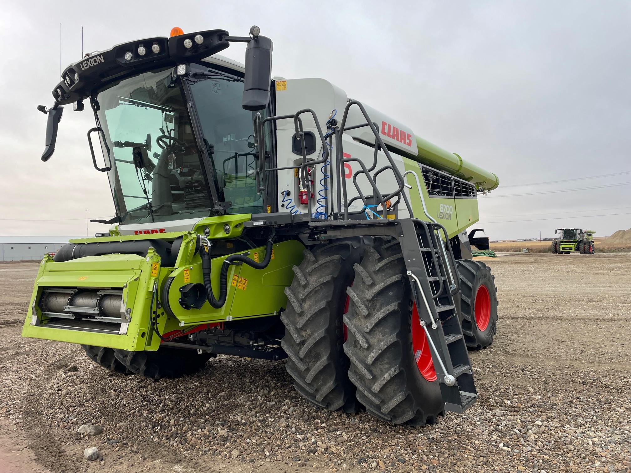 2024 CLAAS 8700 Combine