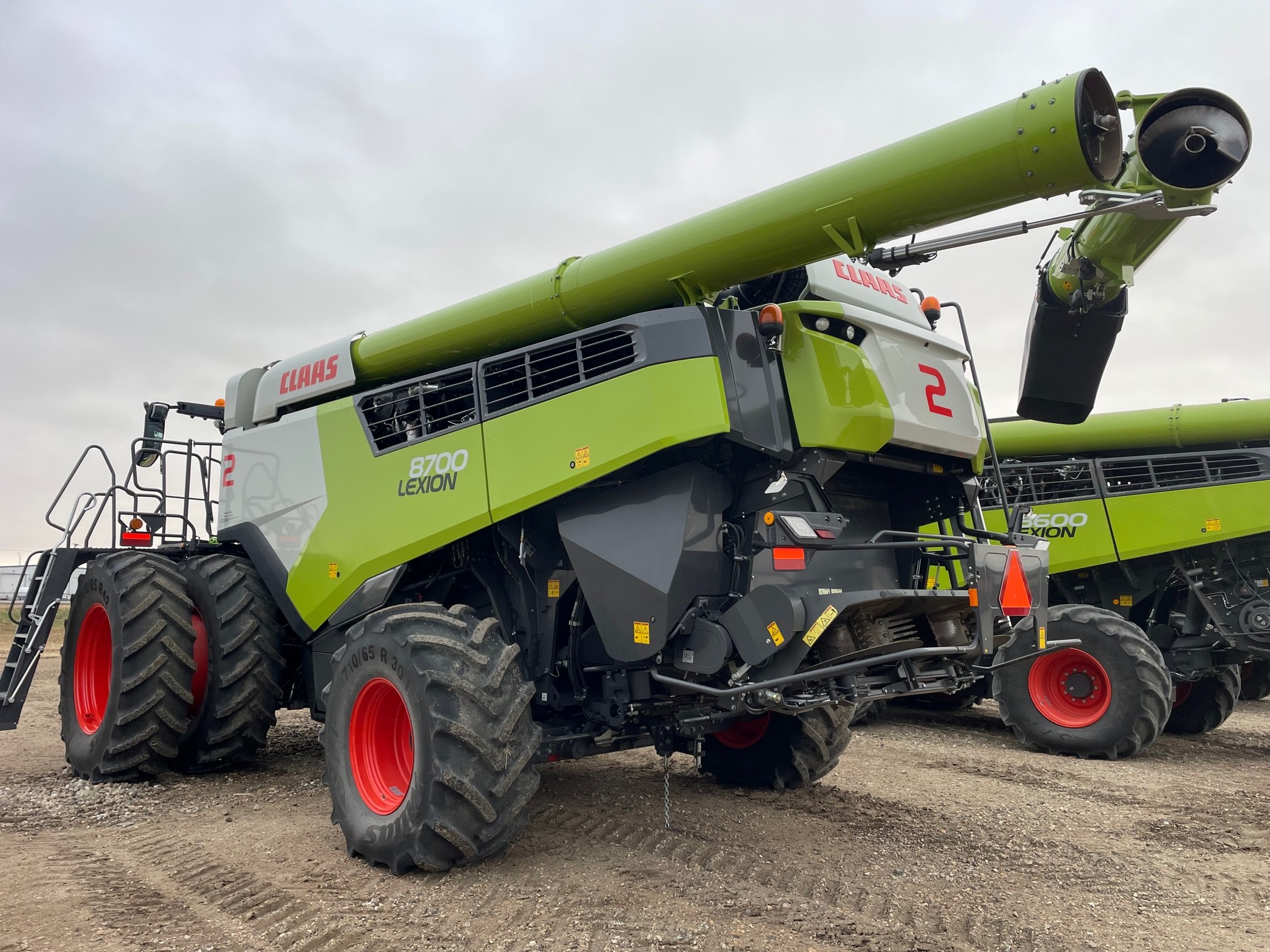 2024 CLAAS 8700 Combine