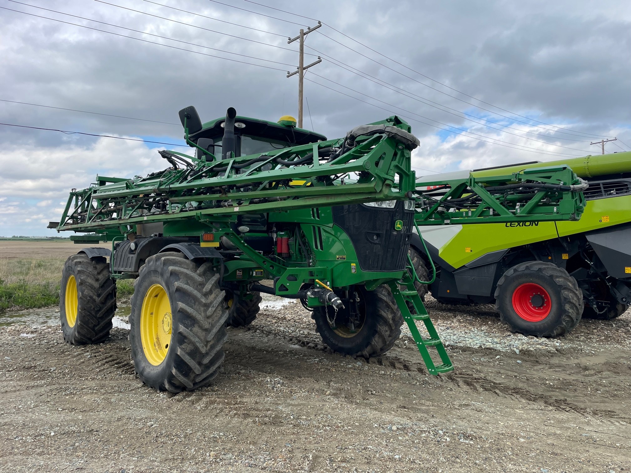 2017 John Deere R4038 Sprayer/High Clearance