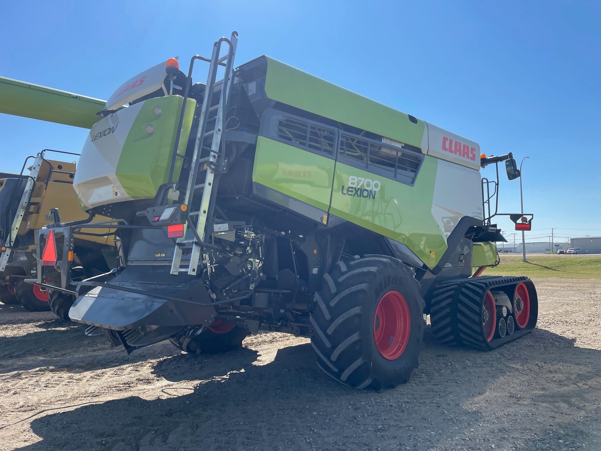 2019 CLAAS 8700TT Combine