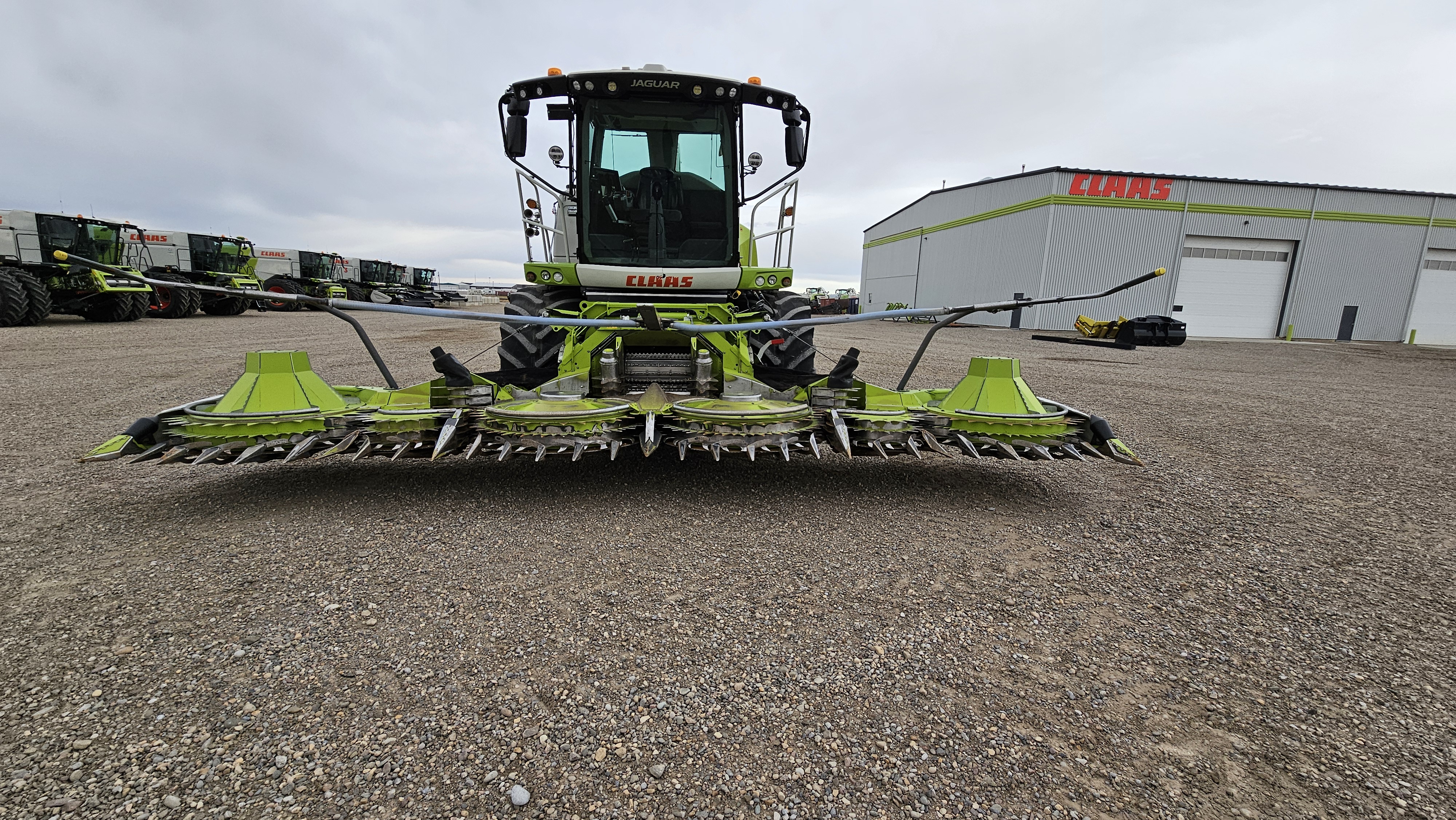 2022 CLAAS ORBIS 750 Header Forage