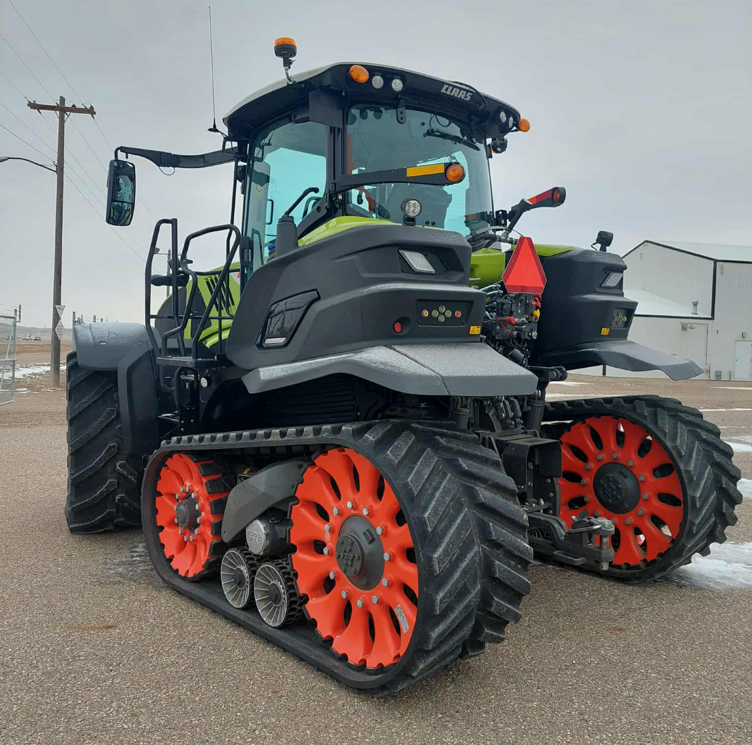 2024 CLAAS AXION 960TT Tractor