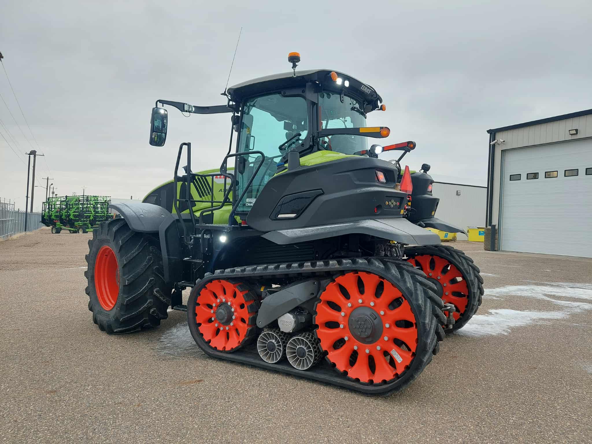 2024 CLAAS AXION 960TT Tractor