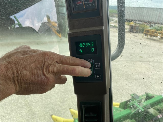 2005 John Deere 9996 Cotton Picker