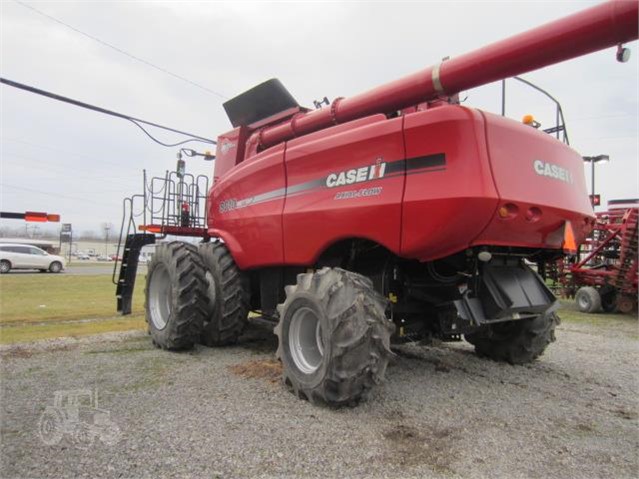 2007 Case IH 8010 Combine