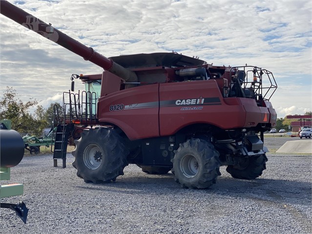 2009 Case IH 8120 Combine