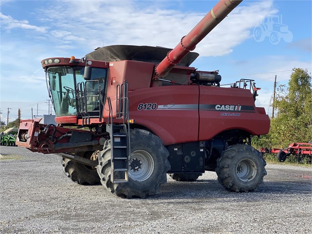 2009 Case IH 8120 Combine