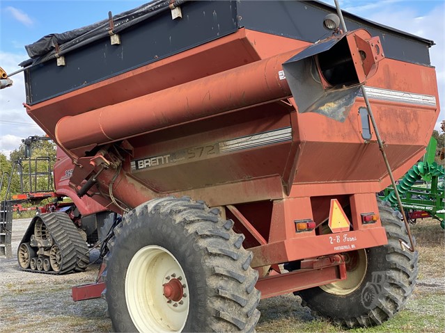 1997 Brent 520 Grain Cart