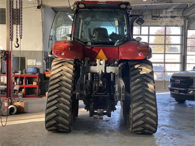 2015 Case IH MAGNUM 340 ROWTRAC Tractor