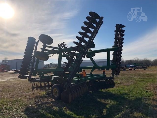 John Deere 637 Disk