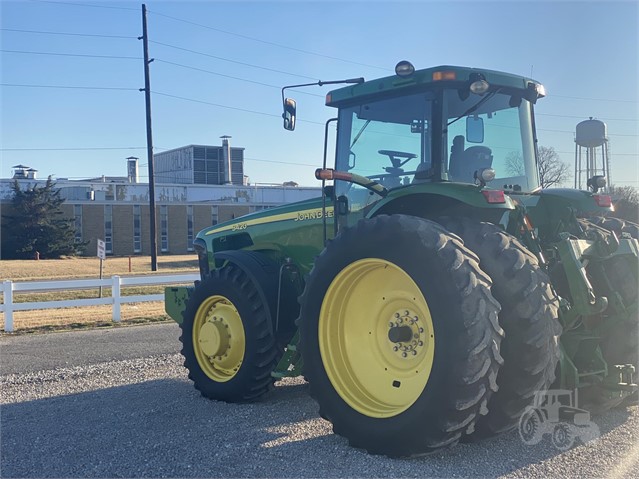 2004 John Deere 8420 Tractor