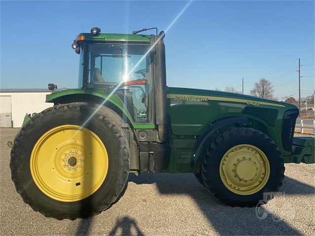 2004 John Deere 8420 Tractor