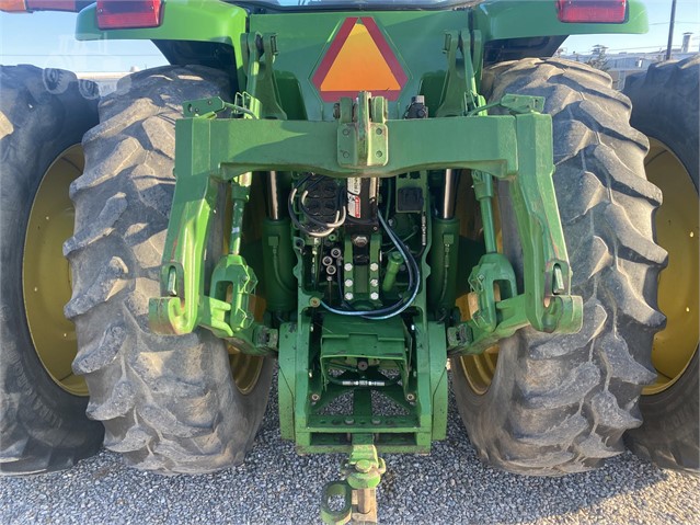 2004 John Deere 8420 Tractor