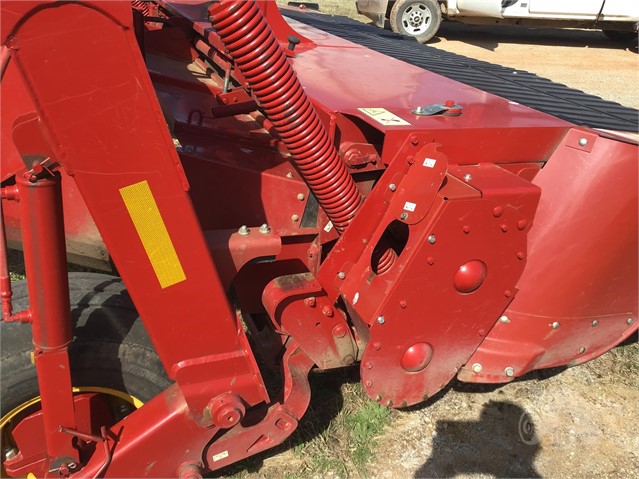 2014 New Holland 313 Mower Conditioner