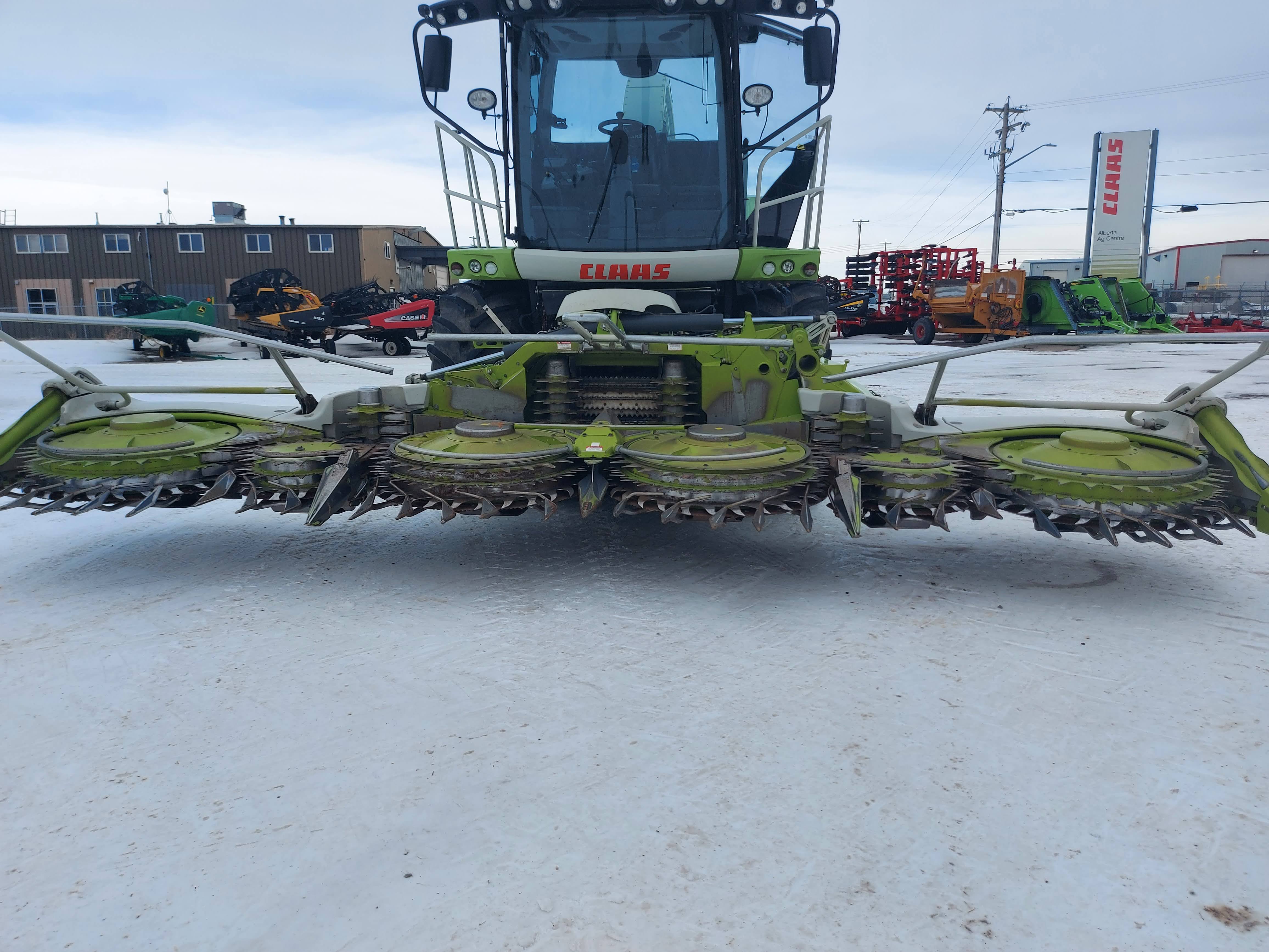 2017 CLAAS ORBIS 750 Header Forage