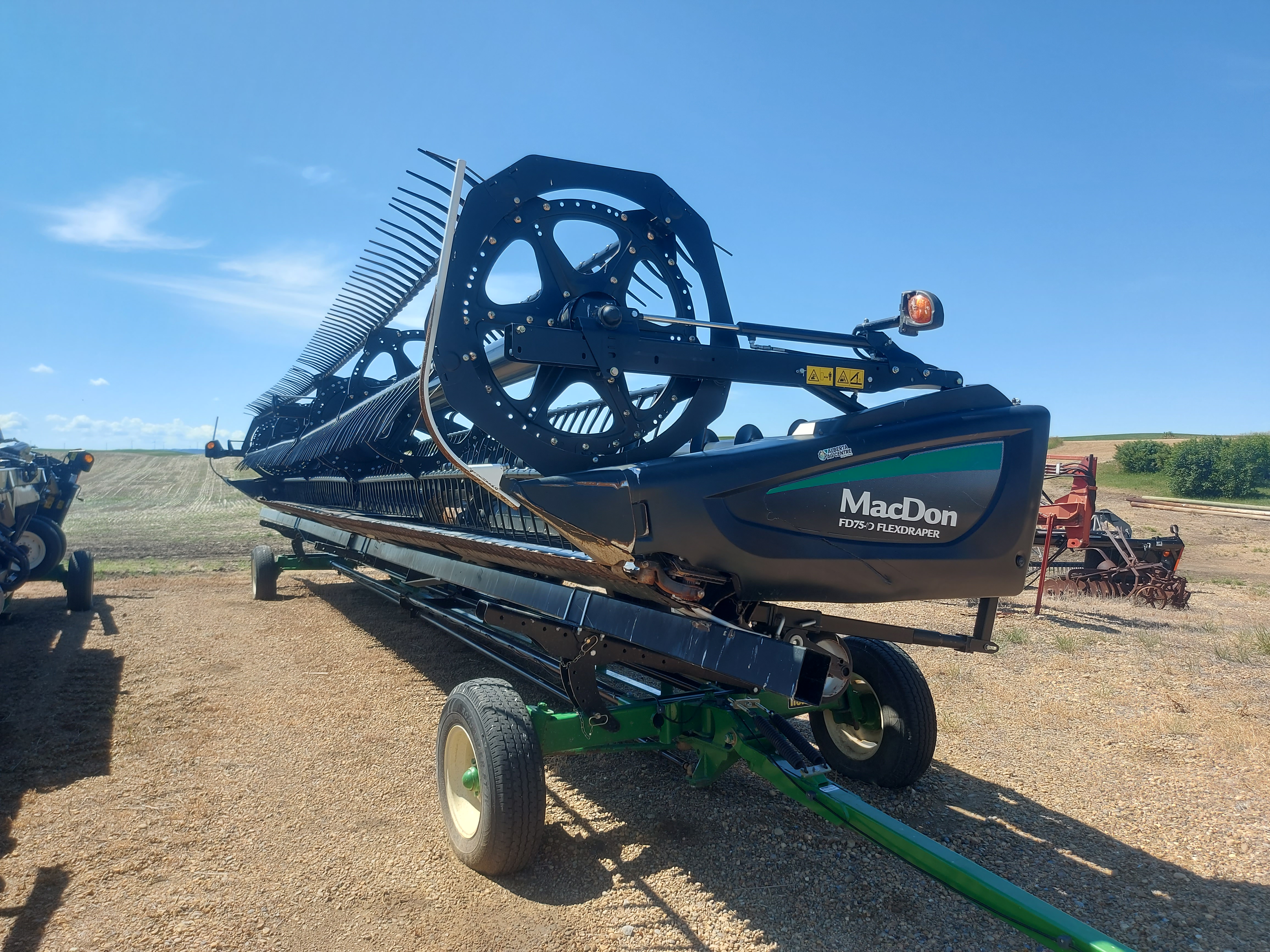 2017 MacDon FD75-40 Header Combine