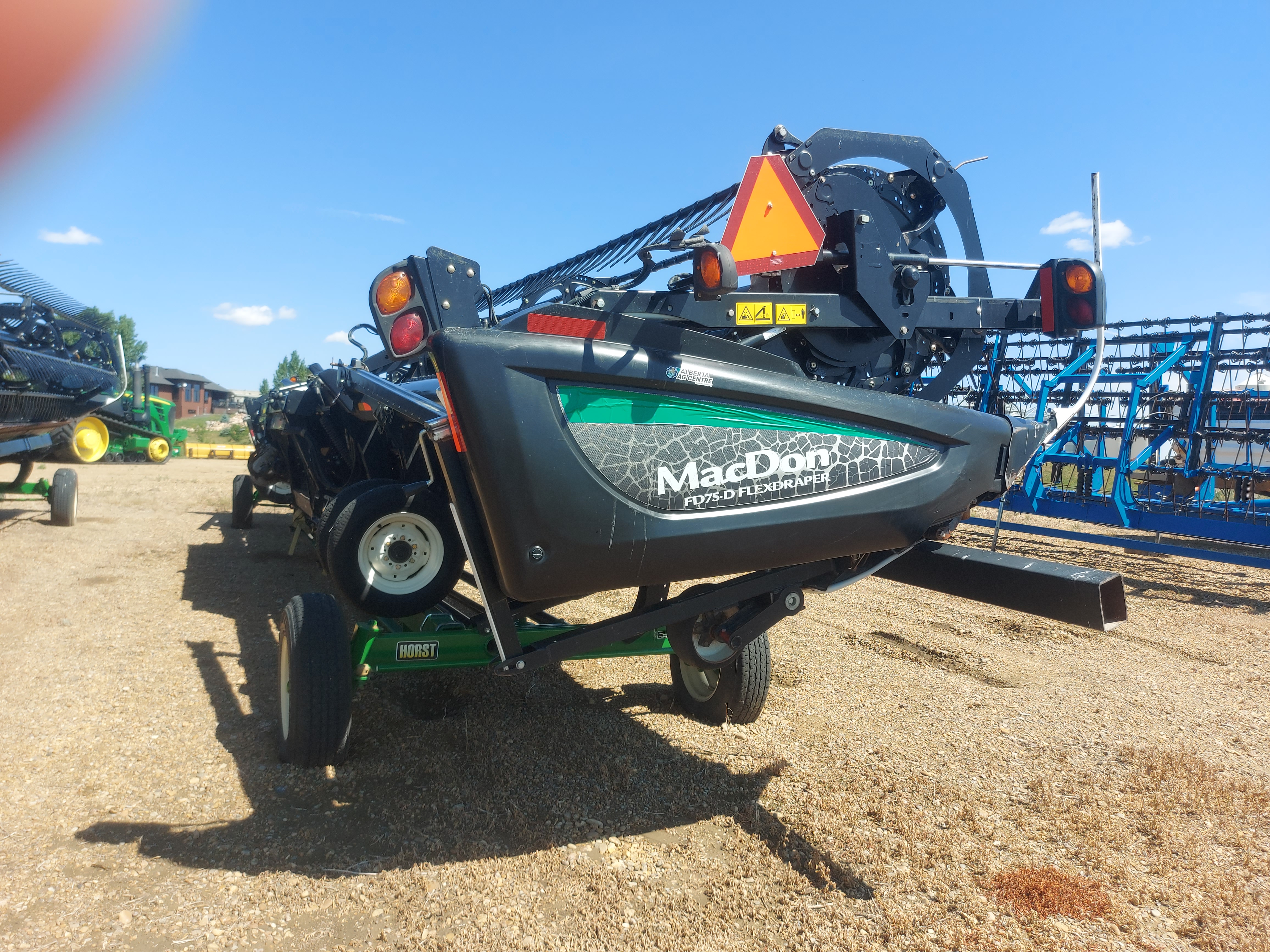 2017 MacDon FD75-40 Header Combine