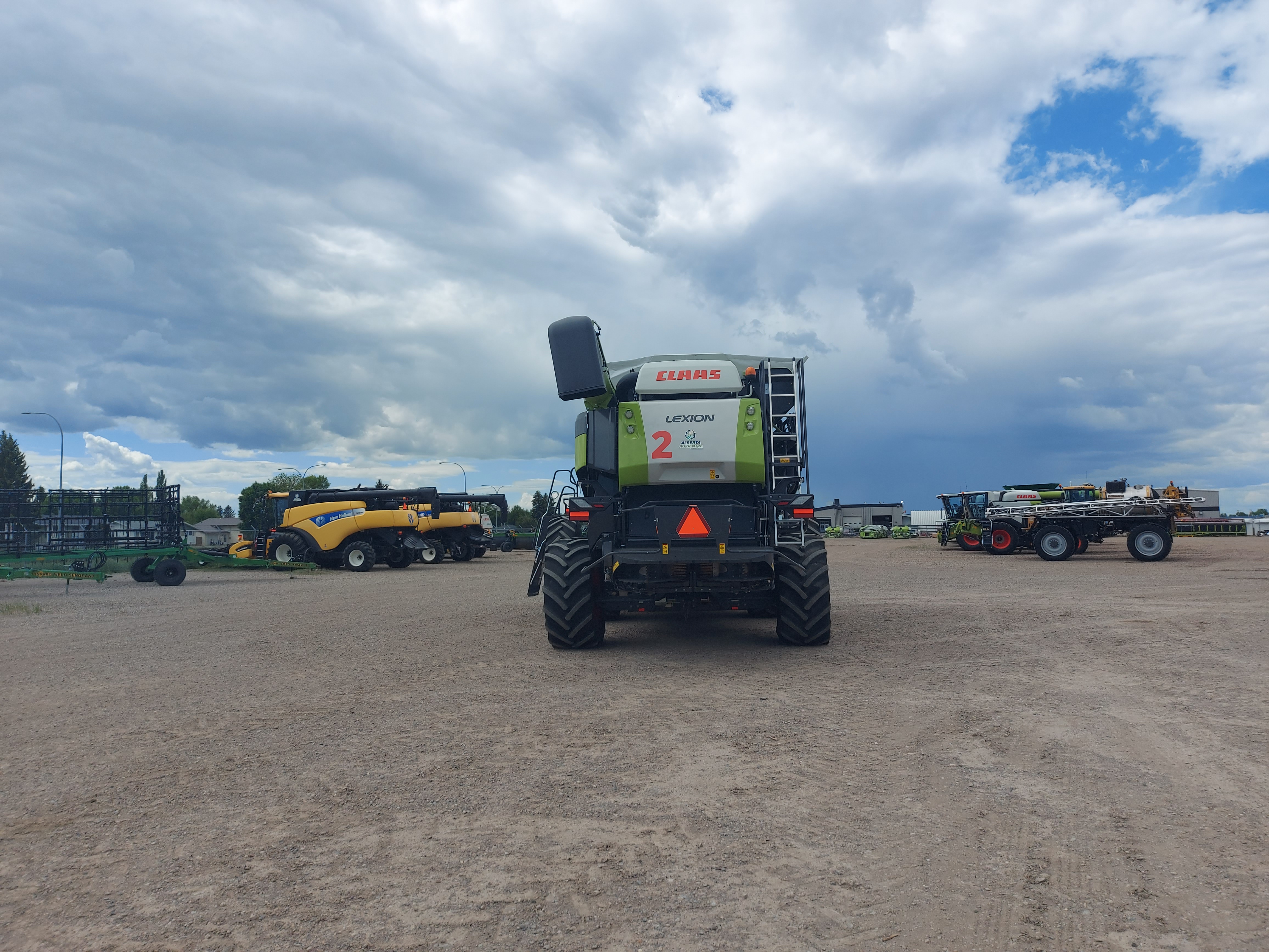 2022 CLAAS 8700 Combine