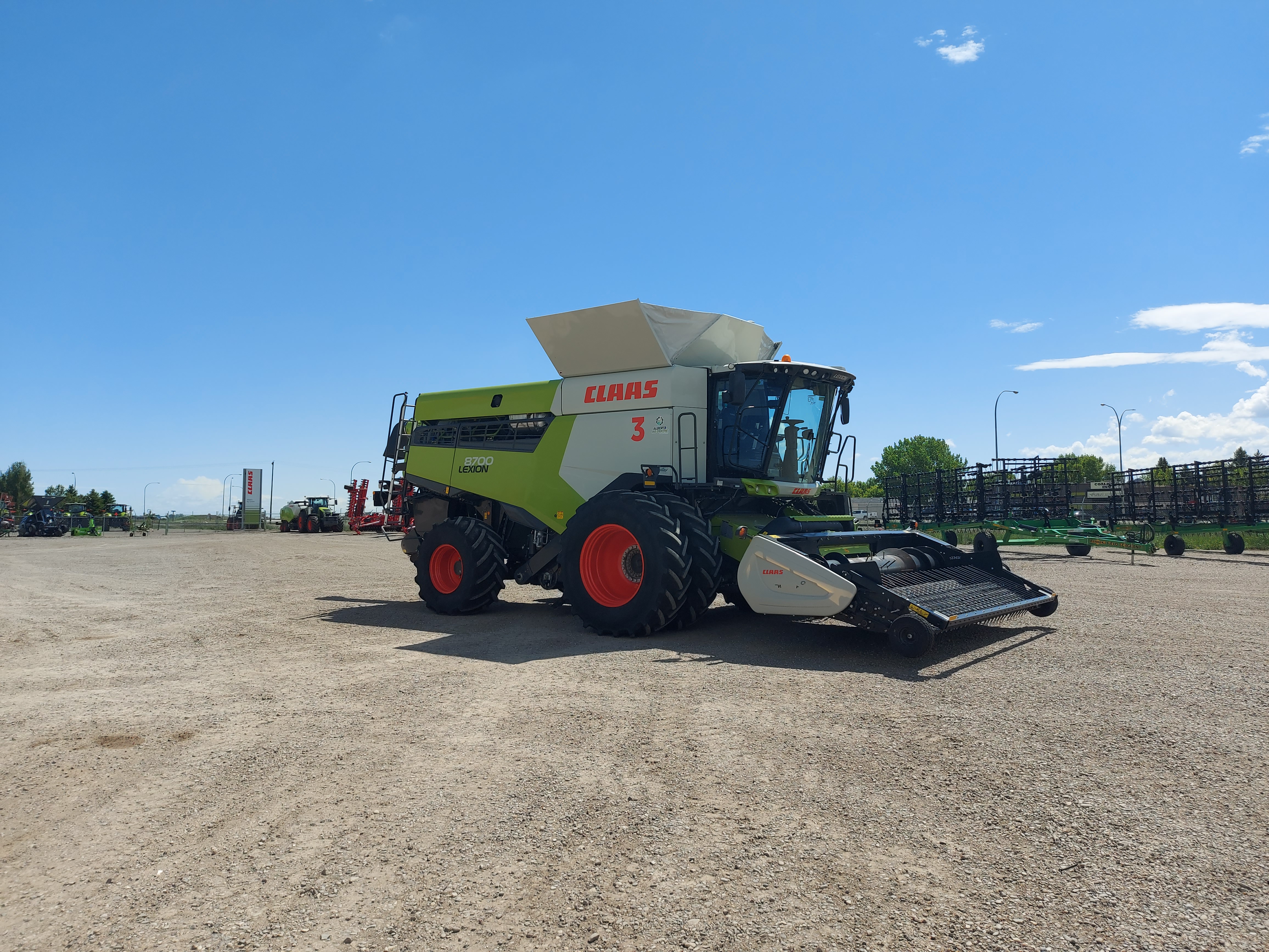 2022 CLAAS 8700 Combine