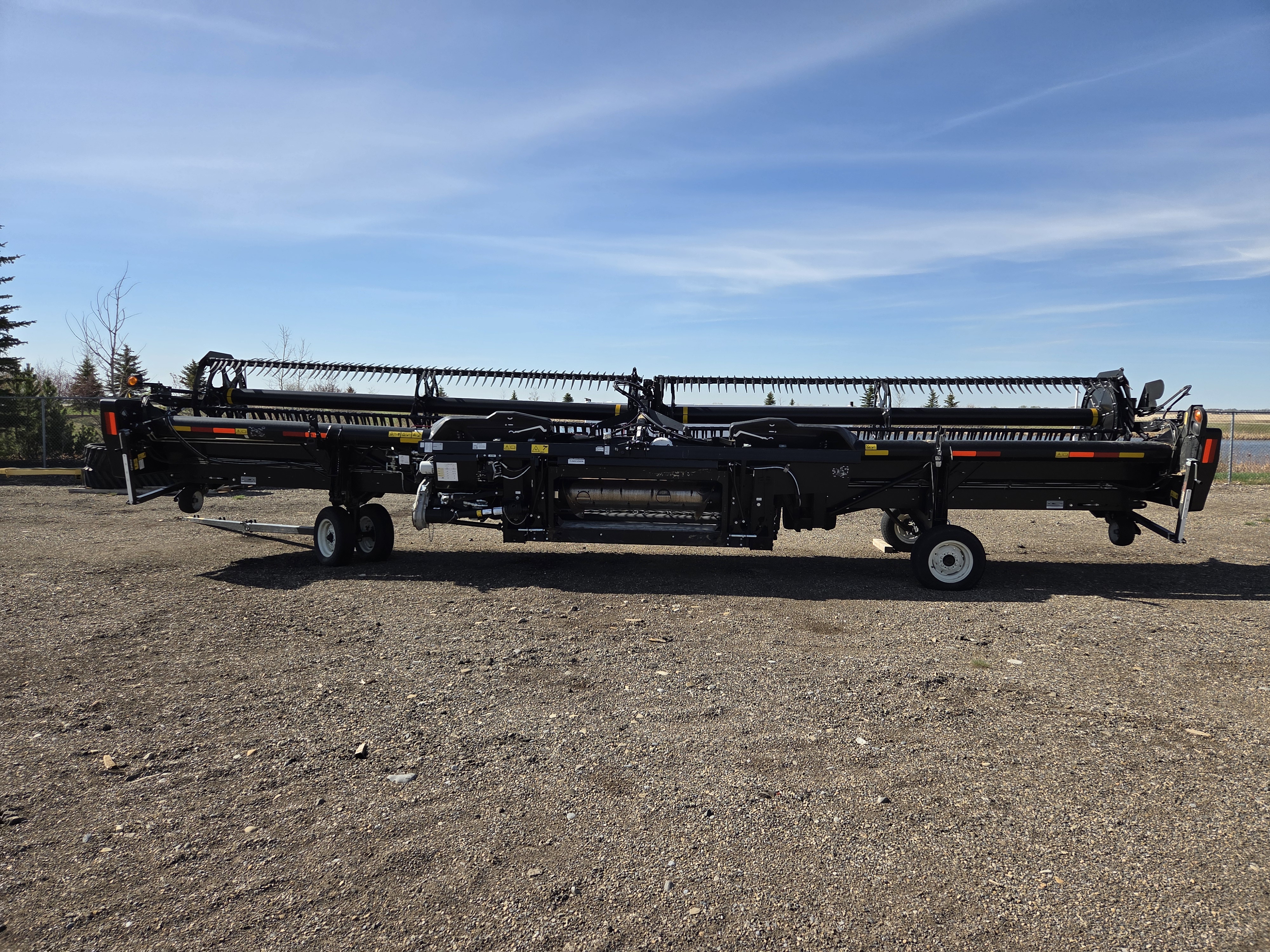 2020 MacDon FD135 Header Combine