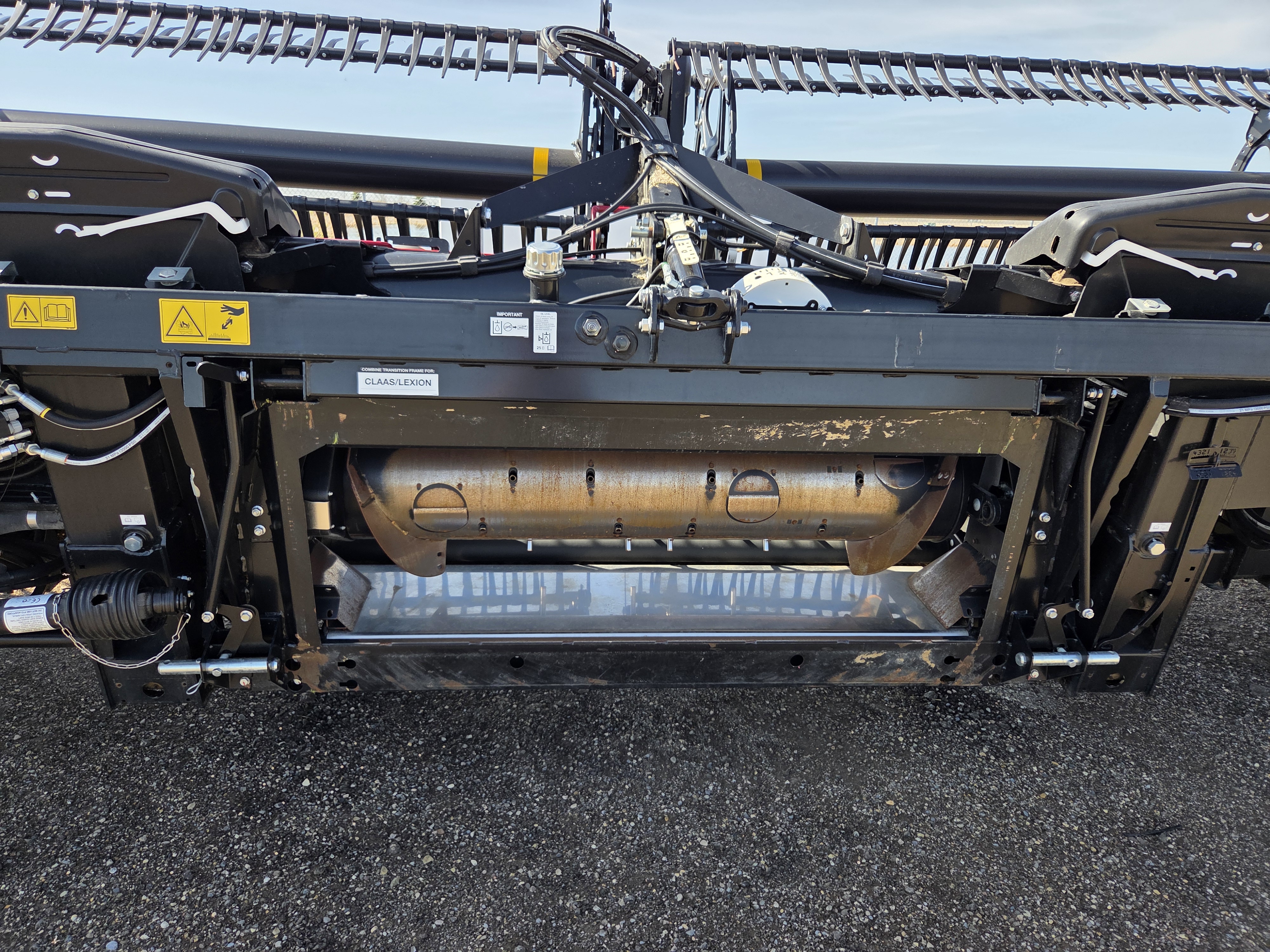 2020 MacDon FD135 Header Combine