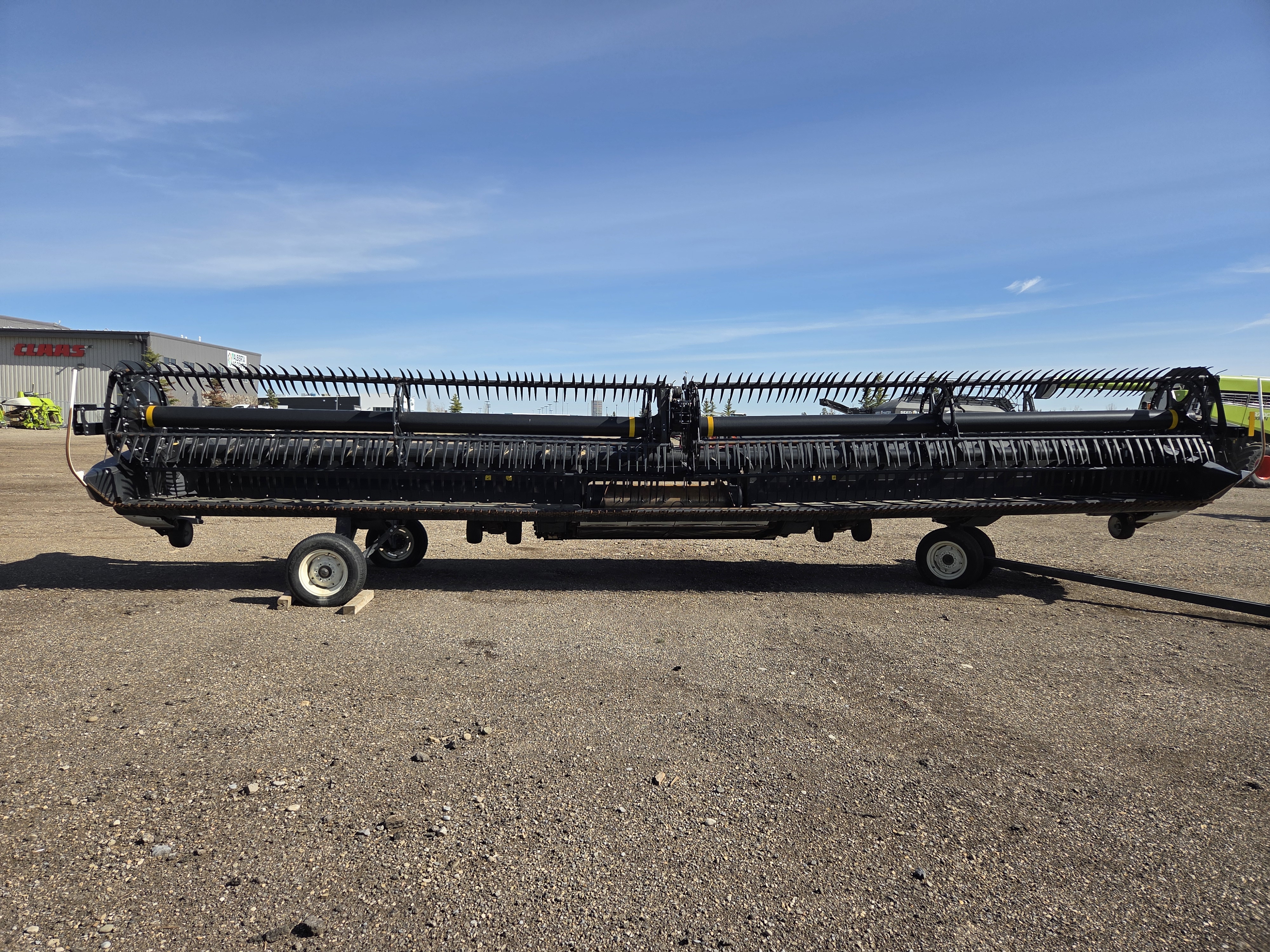 2020 MacDon FD135 Header Combine