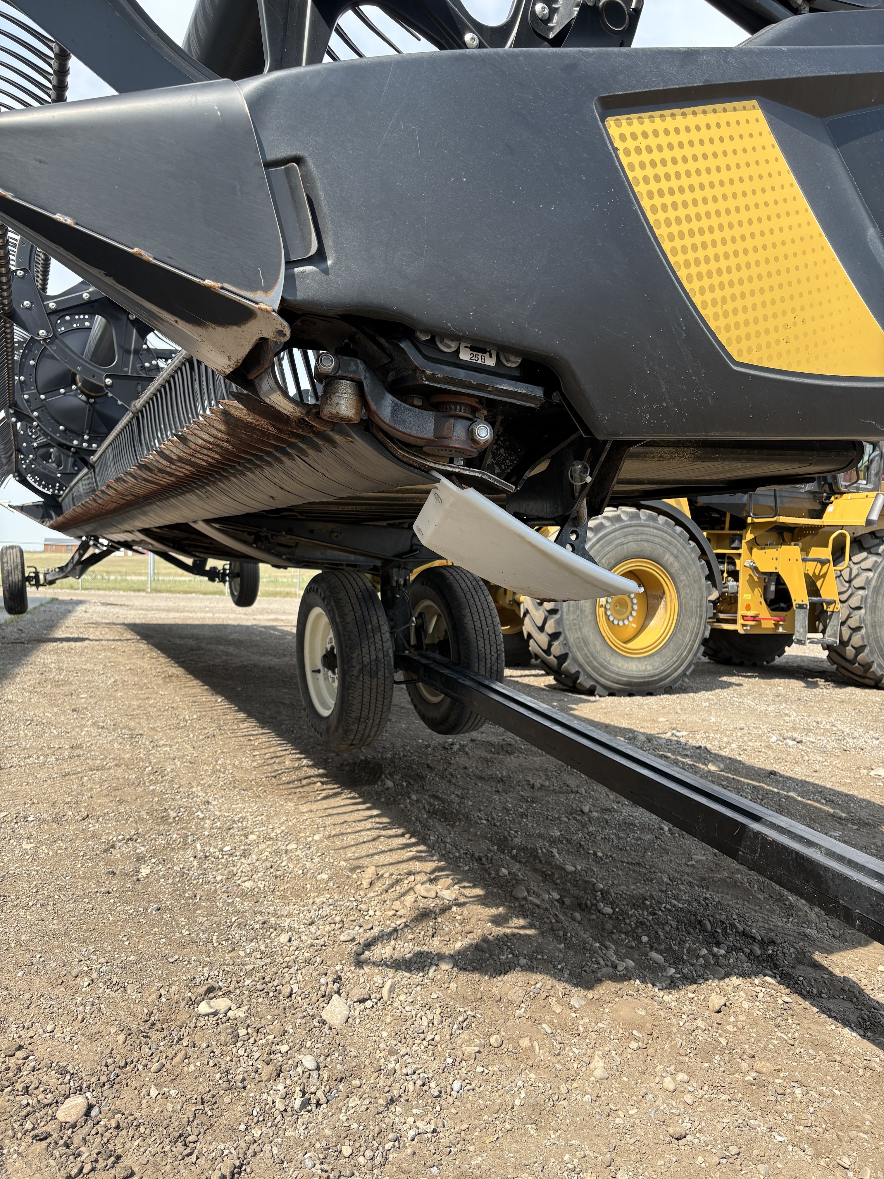 2018 MacDon FD135 Header Combine