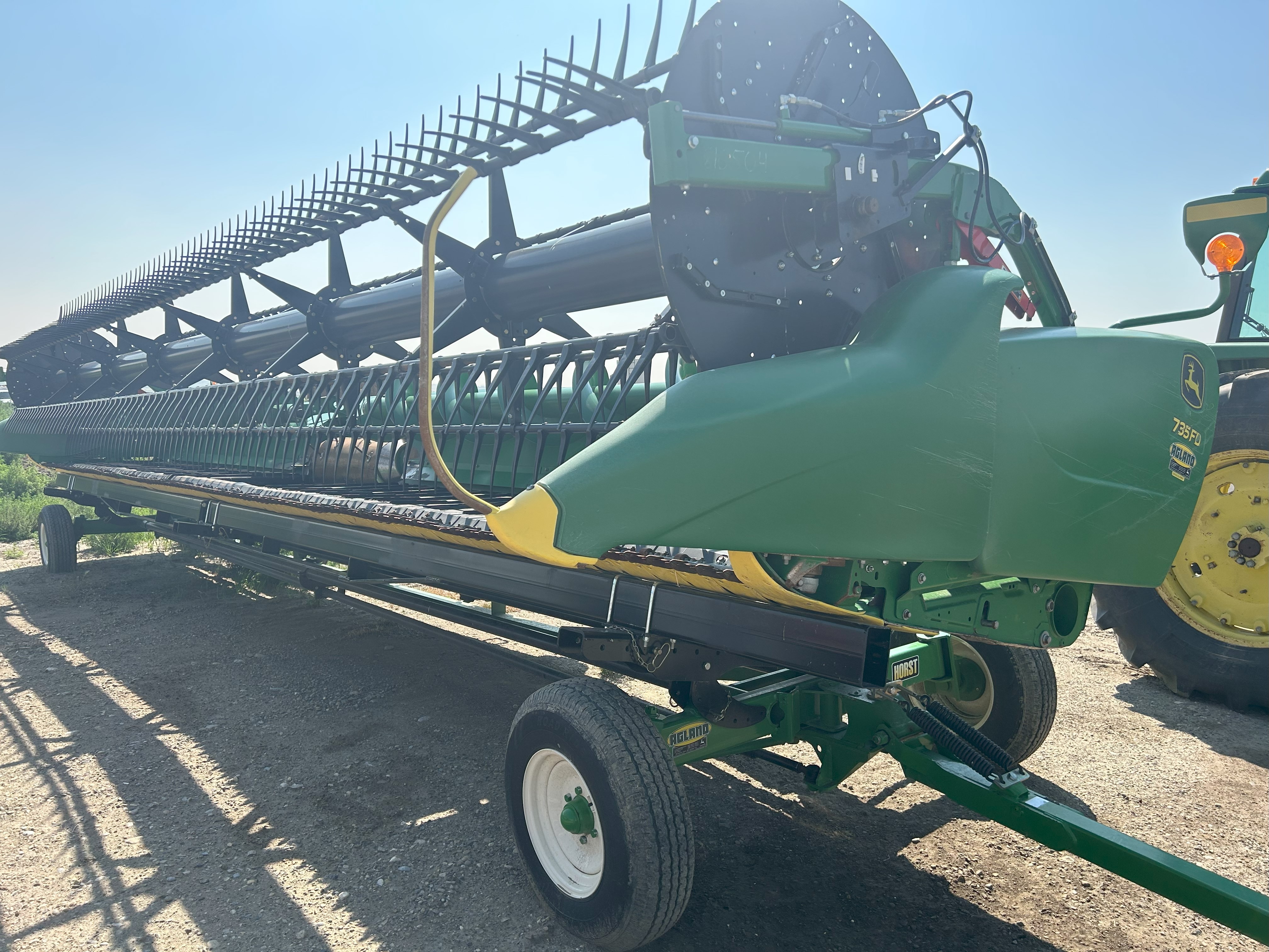 2020 John Deere 735FD Header Combine