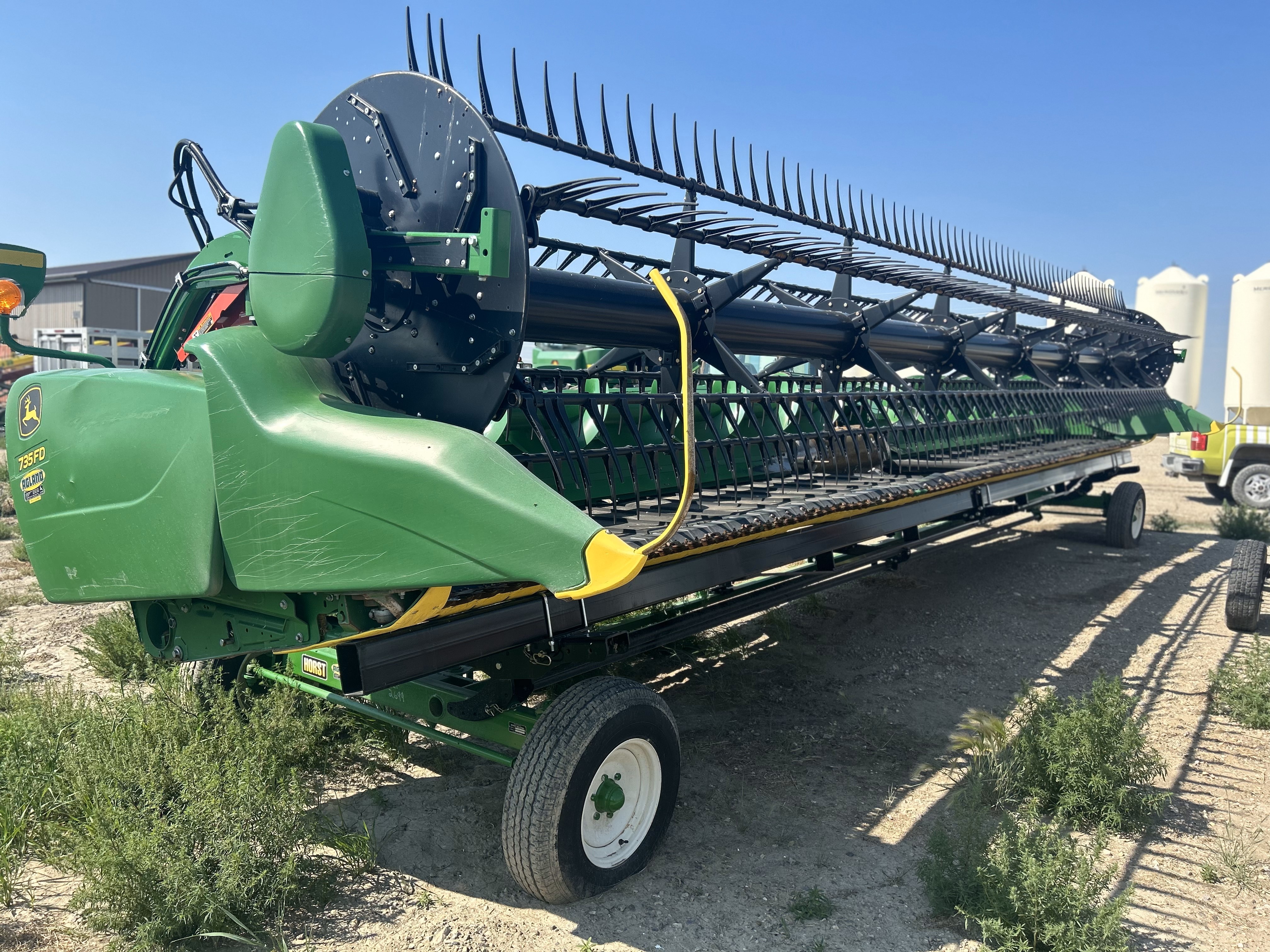 2020 John Deere 735FD Header Combine